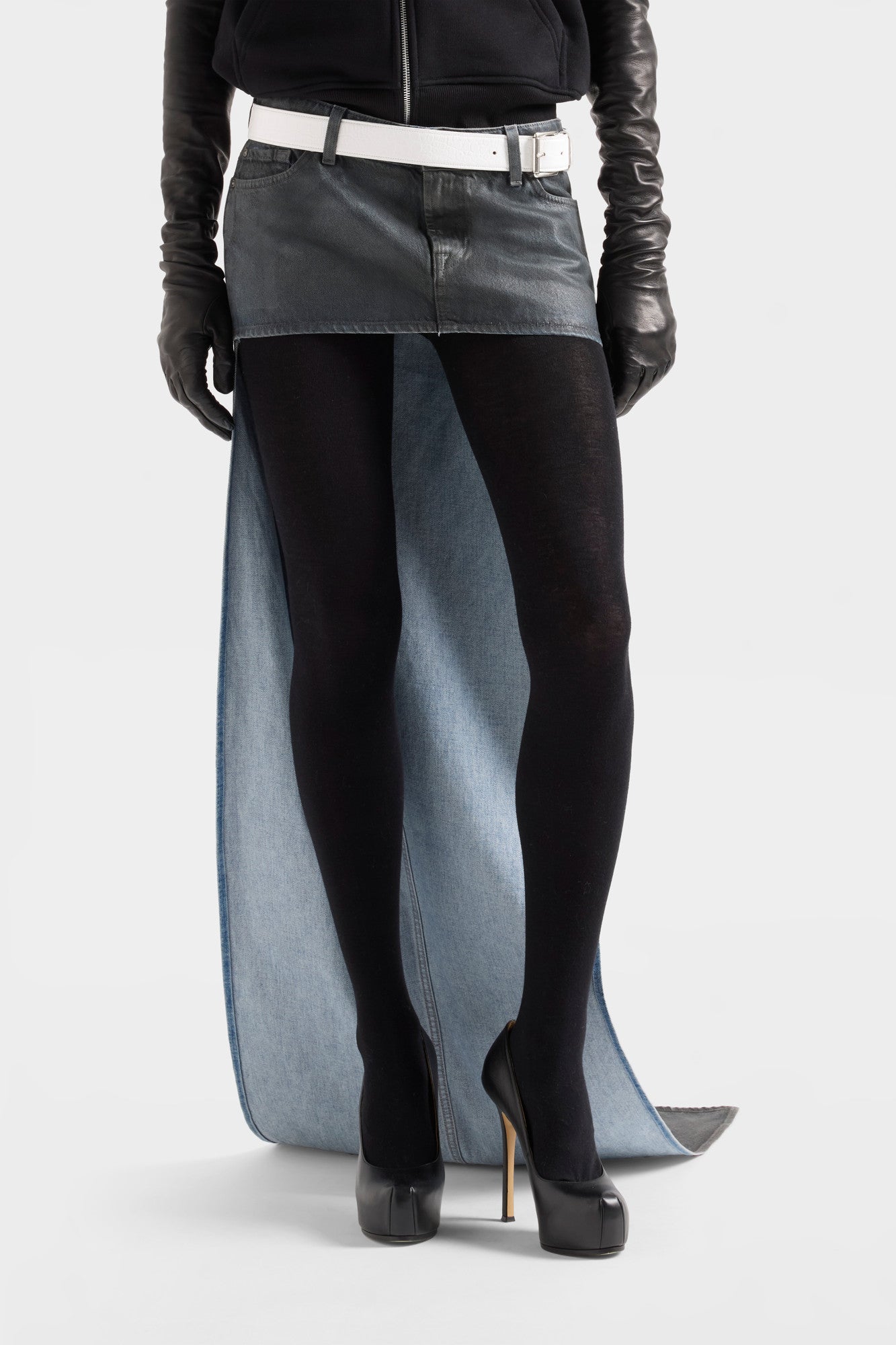 7-for-all-mankind-asymetric-mini-skirt-damen-jeansrock-in-denim-nolita-grau image 3