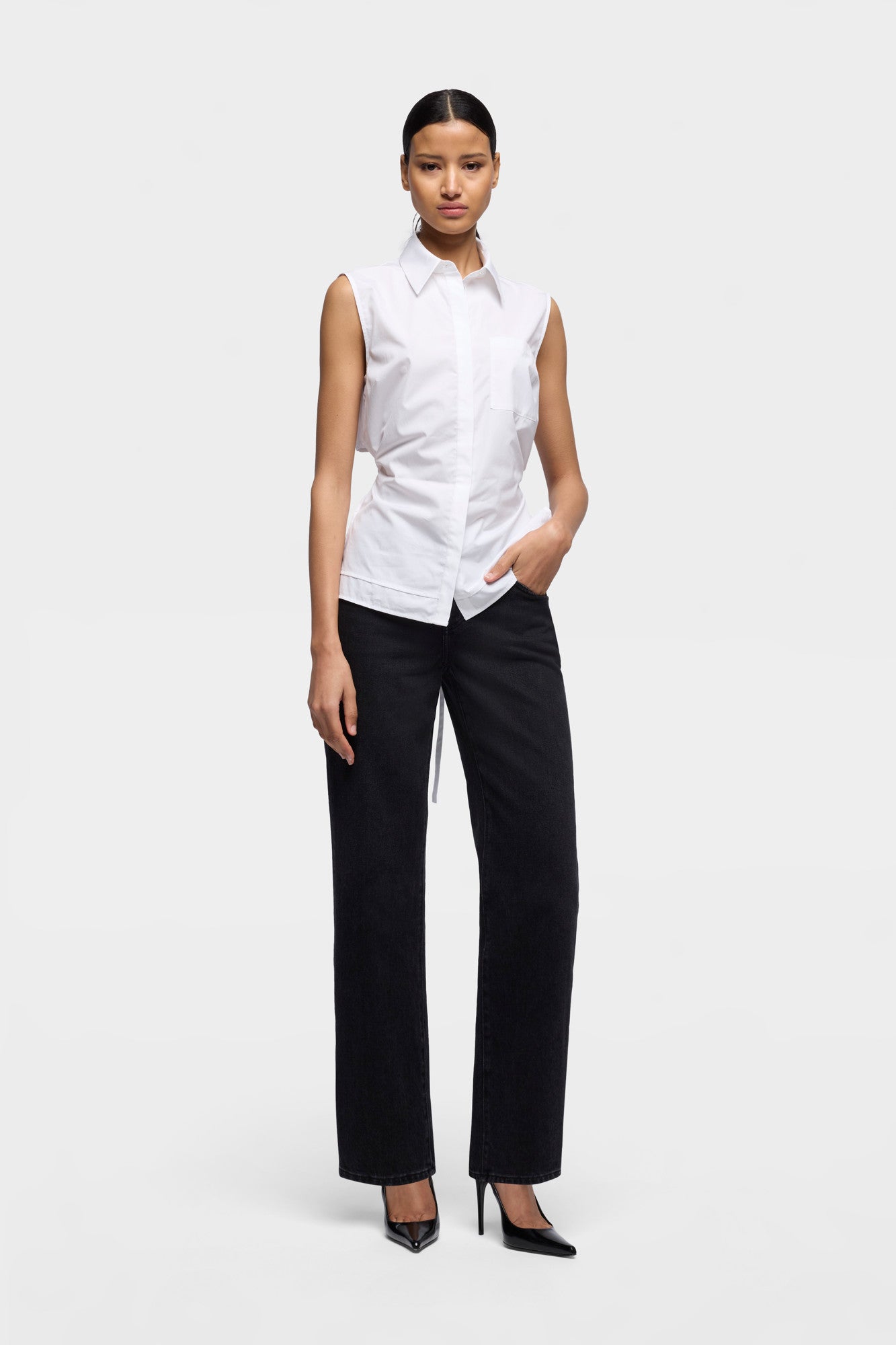 7-for-all-mankind-calie-straight-damen-jeans-in-denim-heavy-rain image 2
