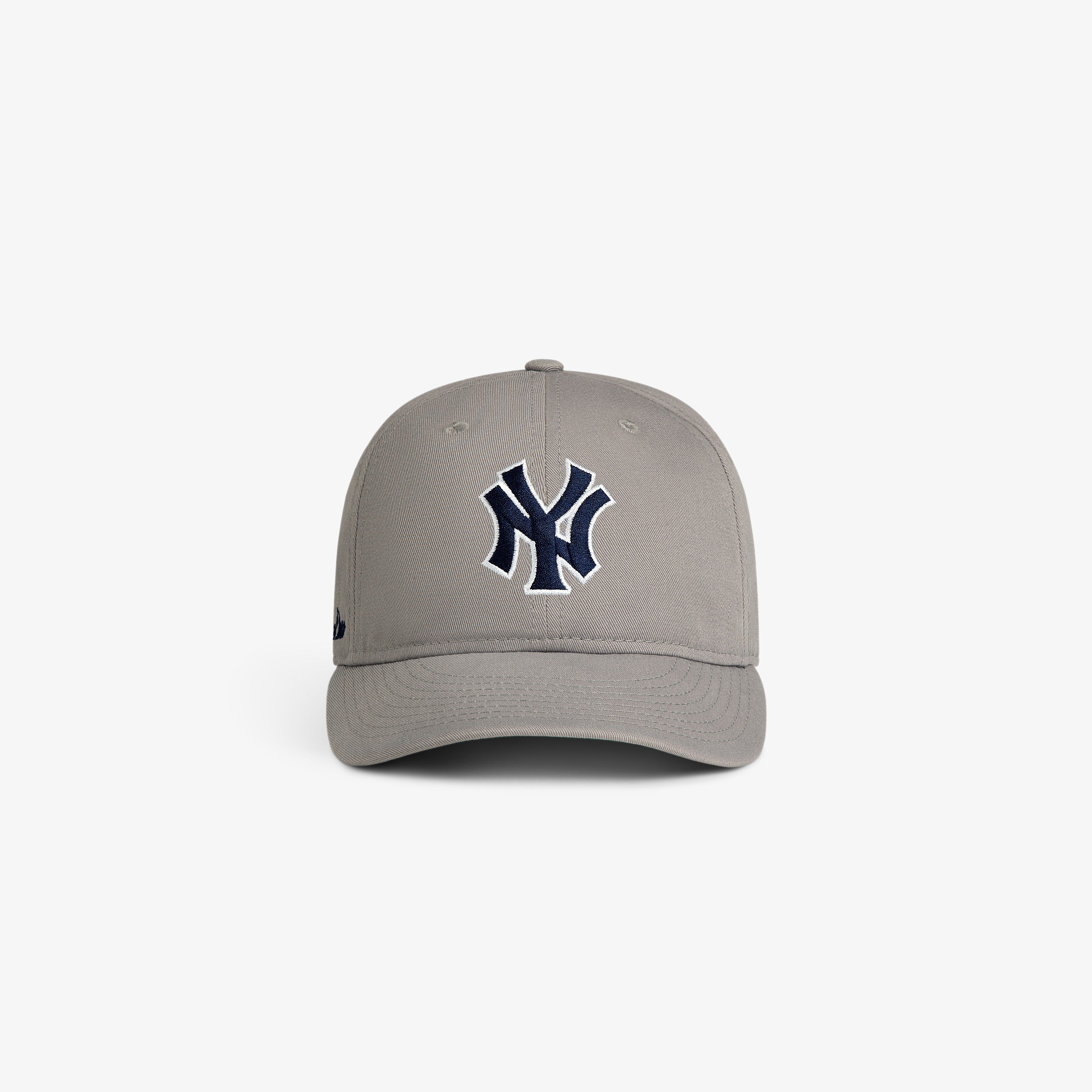 aim-leon-dore-ald-new-era-yankees-retro-fit-cap-grey image 1