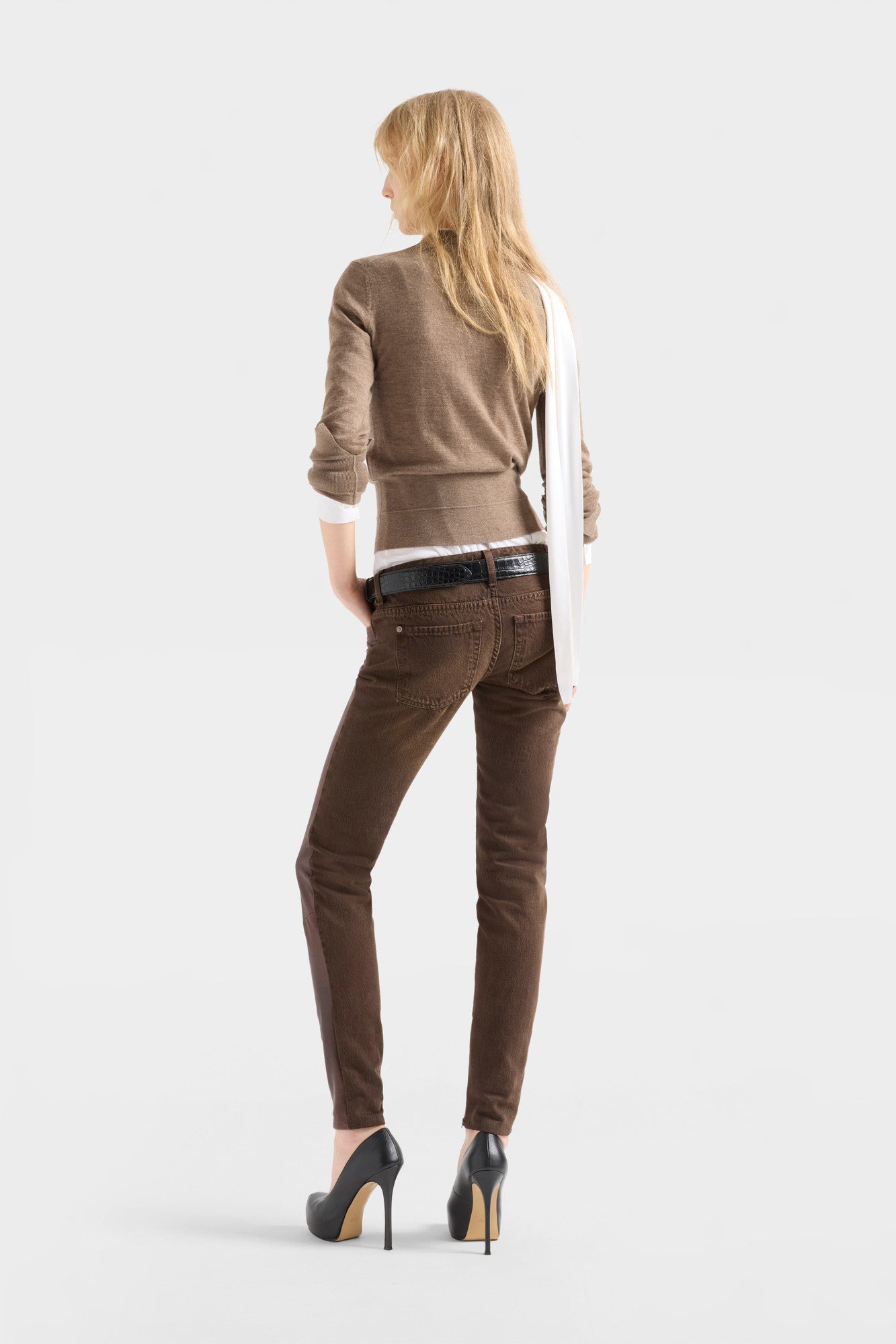 7-for-all-mankind-double-rib-crewneck-cashmere-pullover-sandcastle image 5