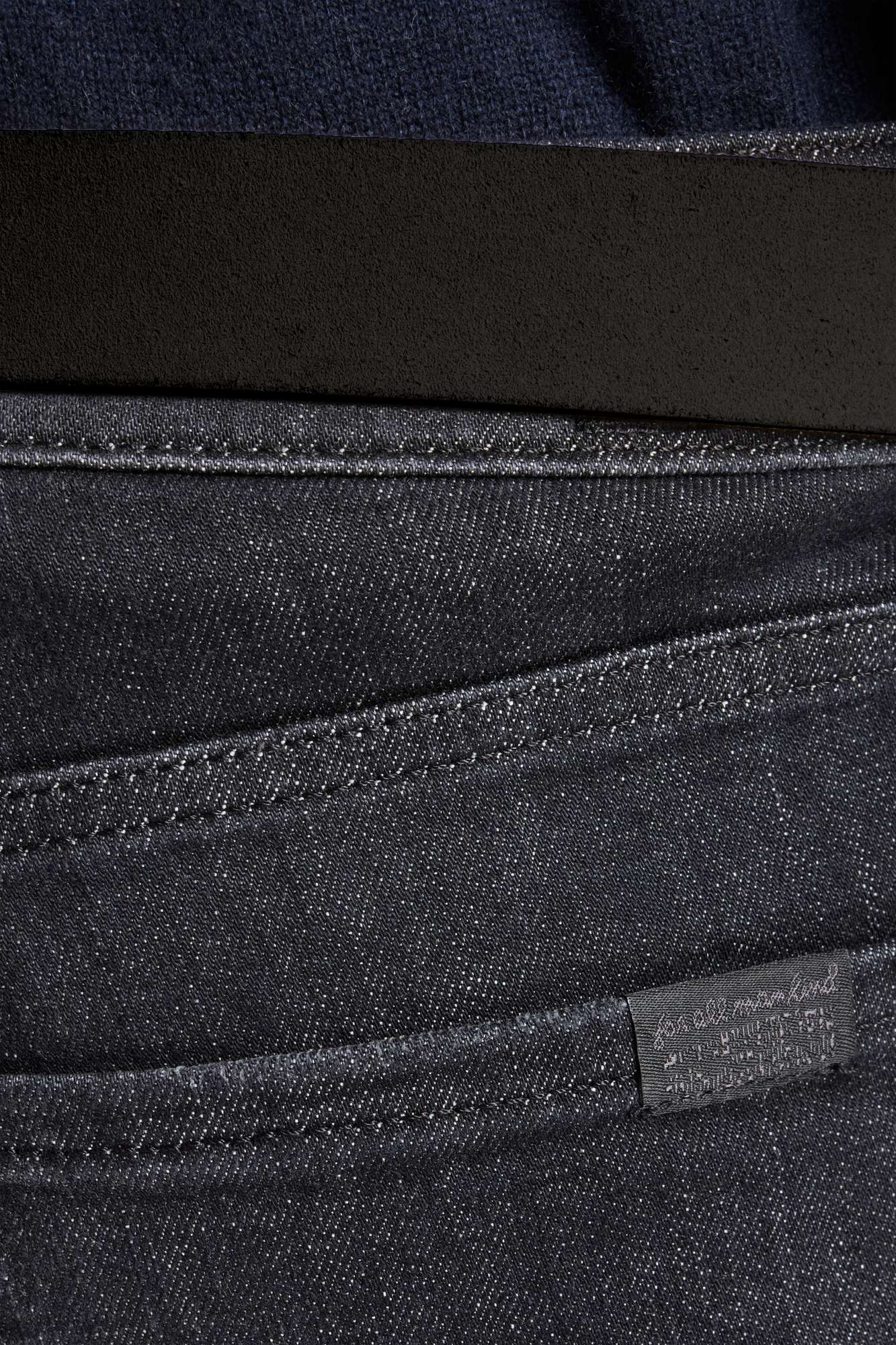 7-for-all-mankind-slimmy-tapered-luxe-performance-jupiter-herren-schwarz image 4