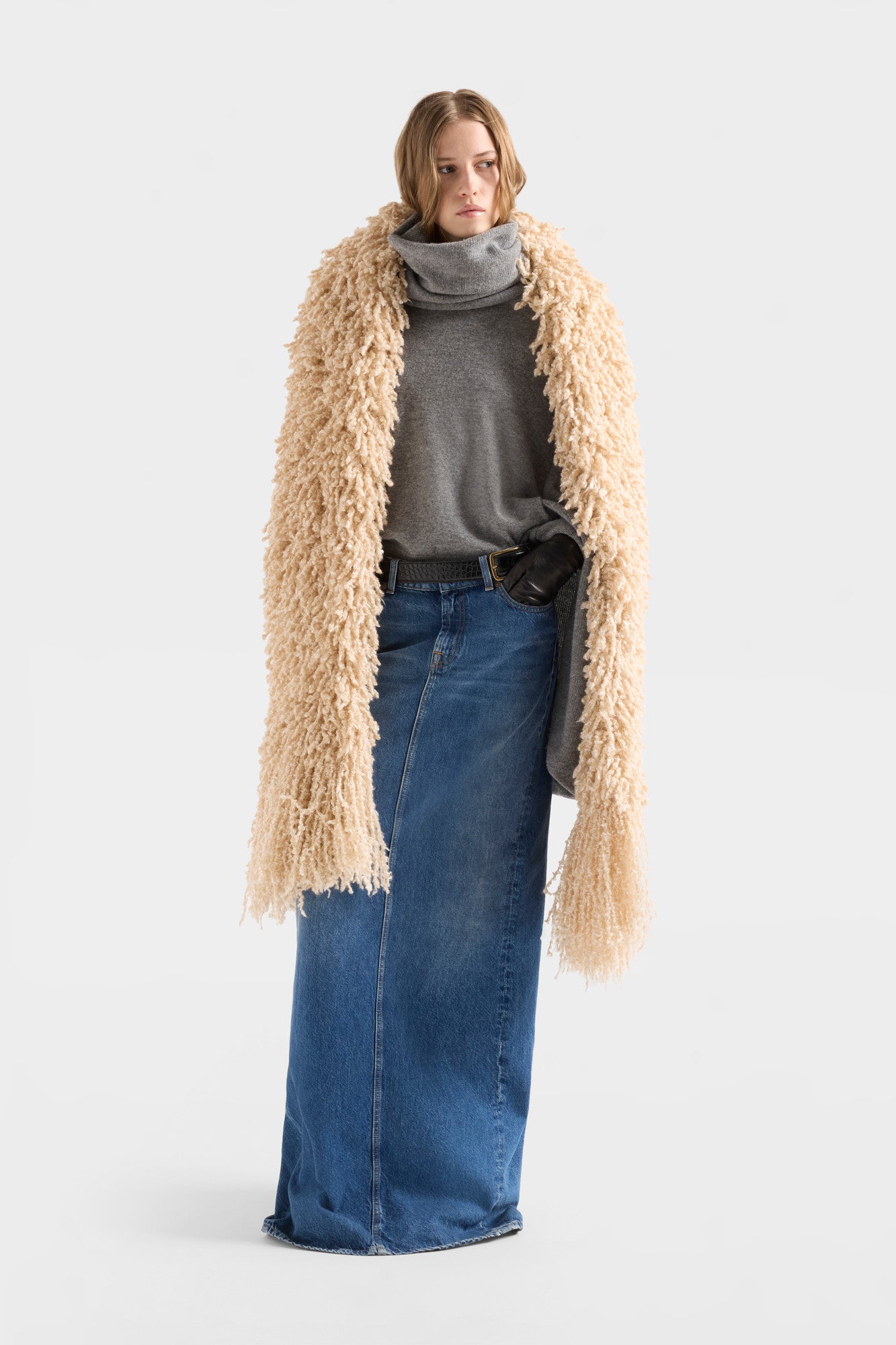 7-for-all-mankind-high-neck-shawl-sweater-in-wool-stone-umhangpullover image 2