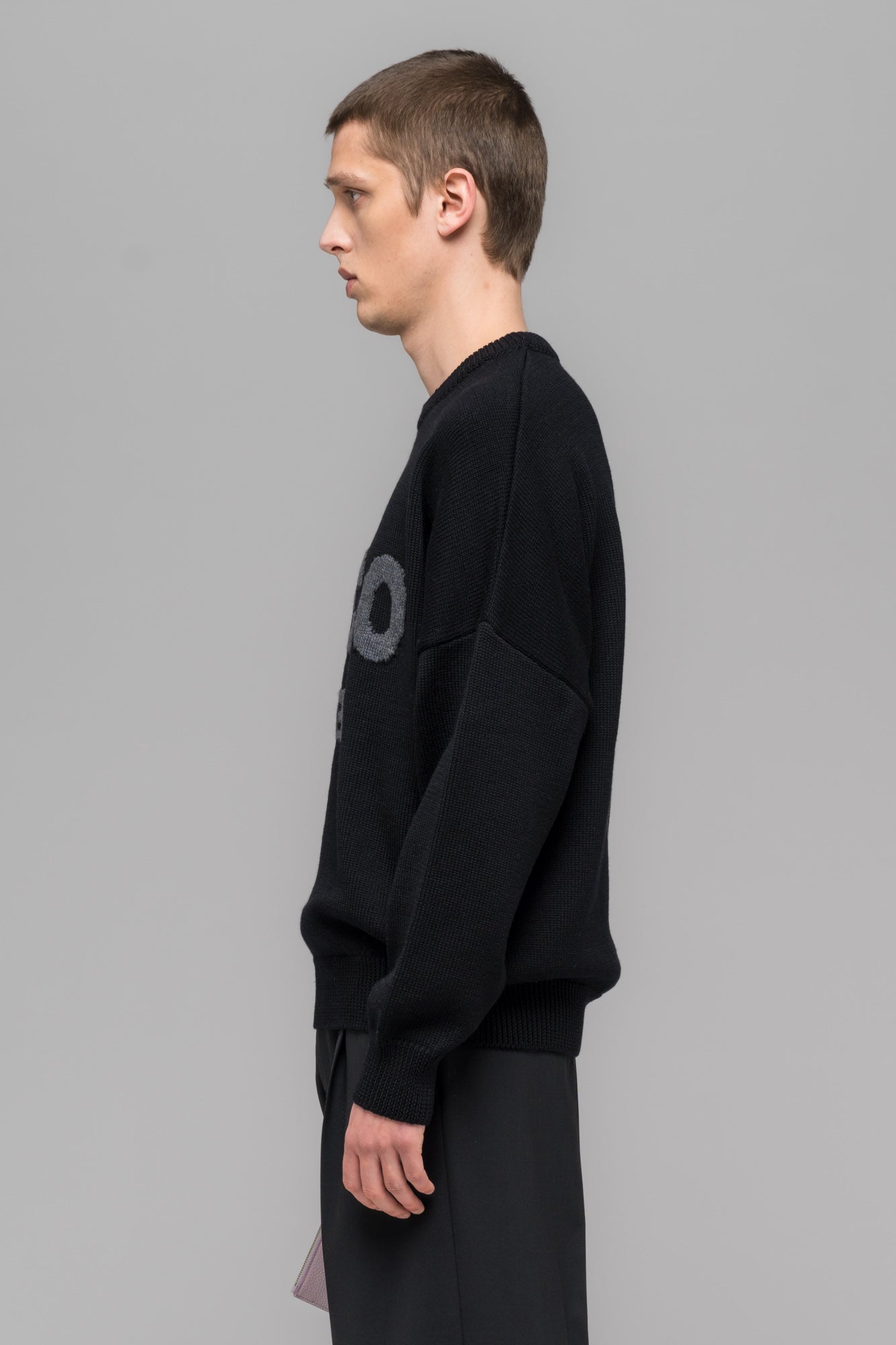 032c-selfie-sweater-black-black-melange-merino image 4