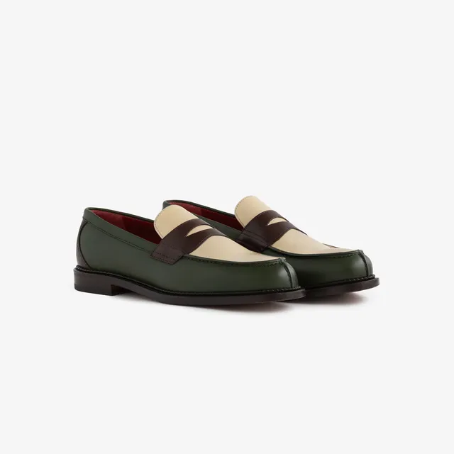 aim-leon-dore-queens-crest-loafer-gr-n-vollleder image 1