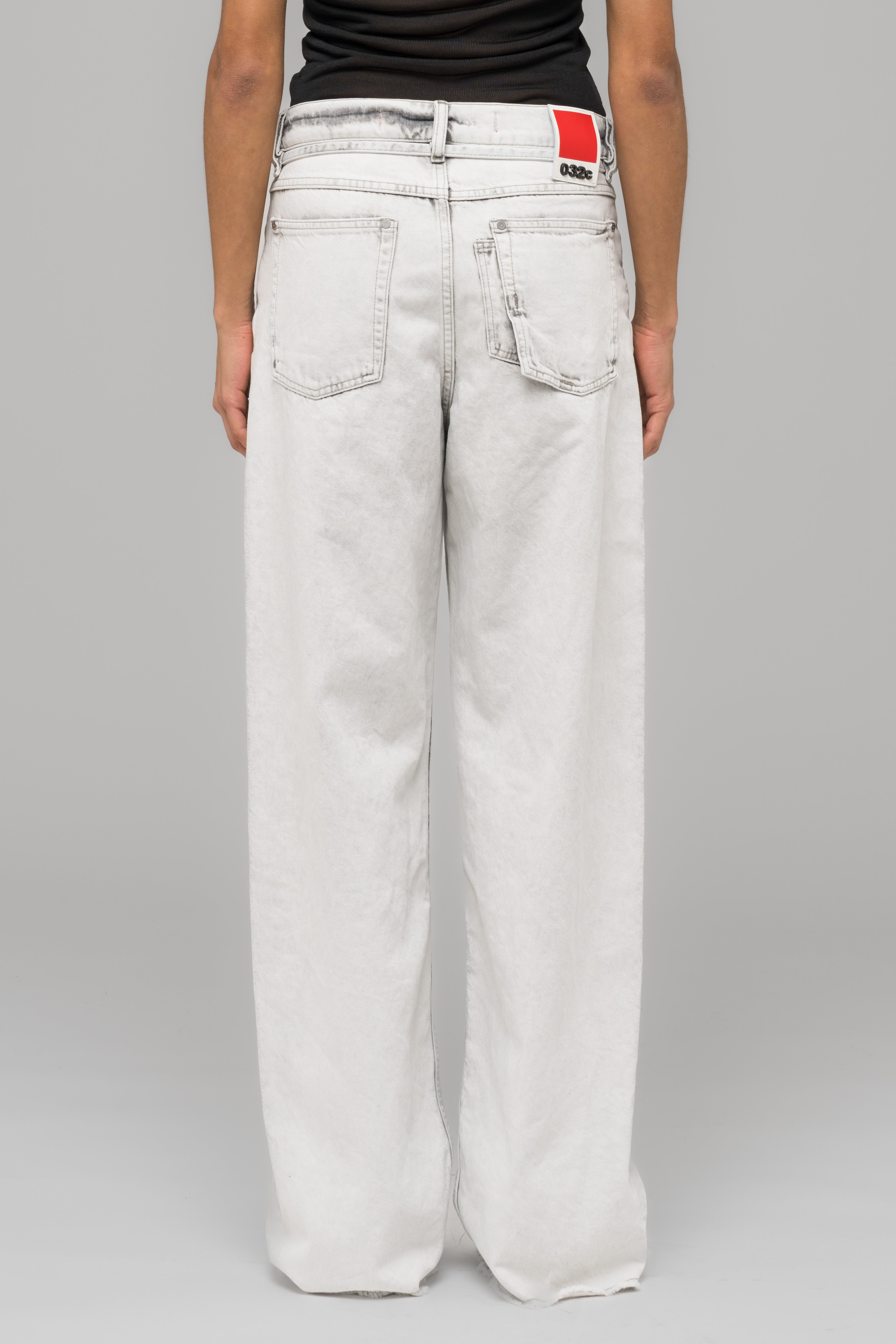 032c-down-to-earth-wide-leg-jean-washed-grey image 4