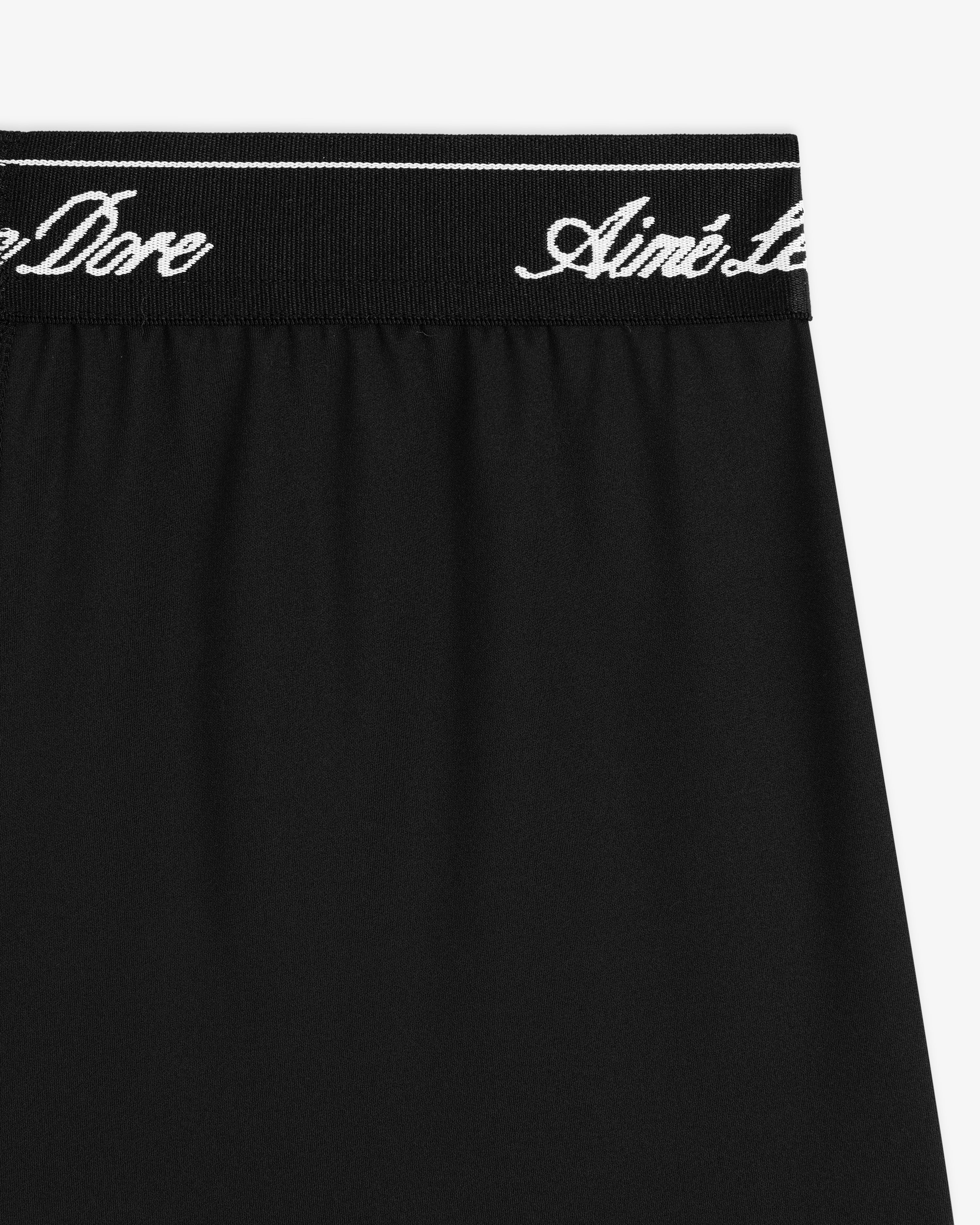 aim-leon-dore-logo-biker-short-schwarz-damen image 4