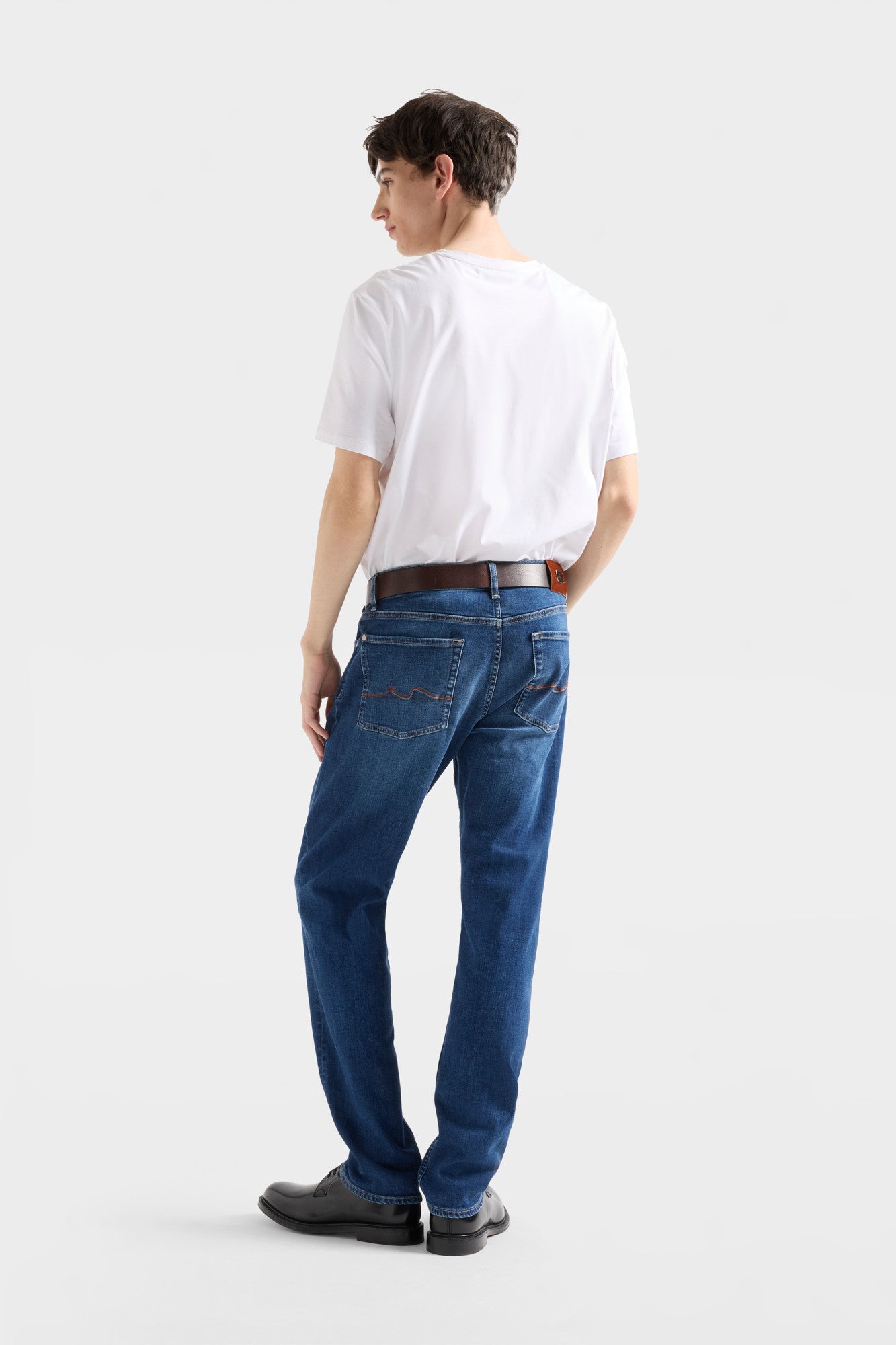 7-for-all-mankind-slimmy-jeans-luxe-performance-haven image 5