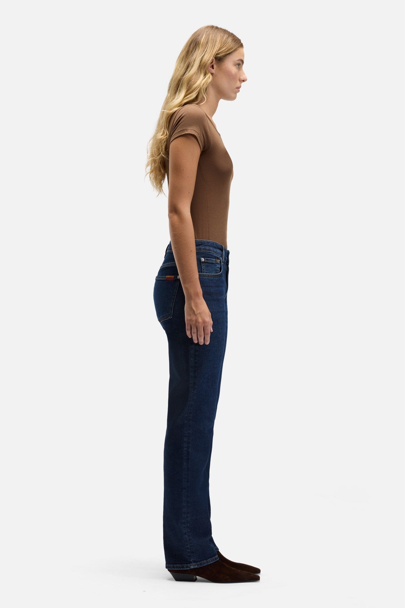 7-for-all-mankind-luxe-vintage-calie-straight-jeans-in-bluecrest image 6