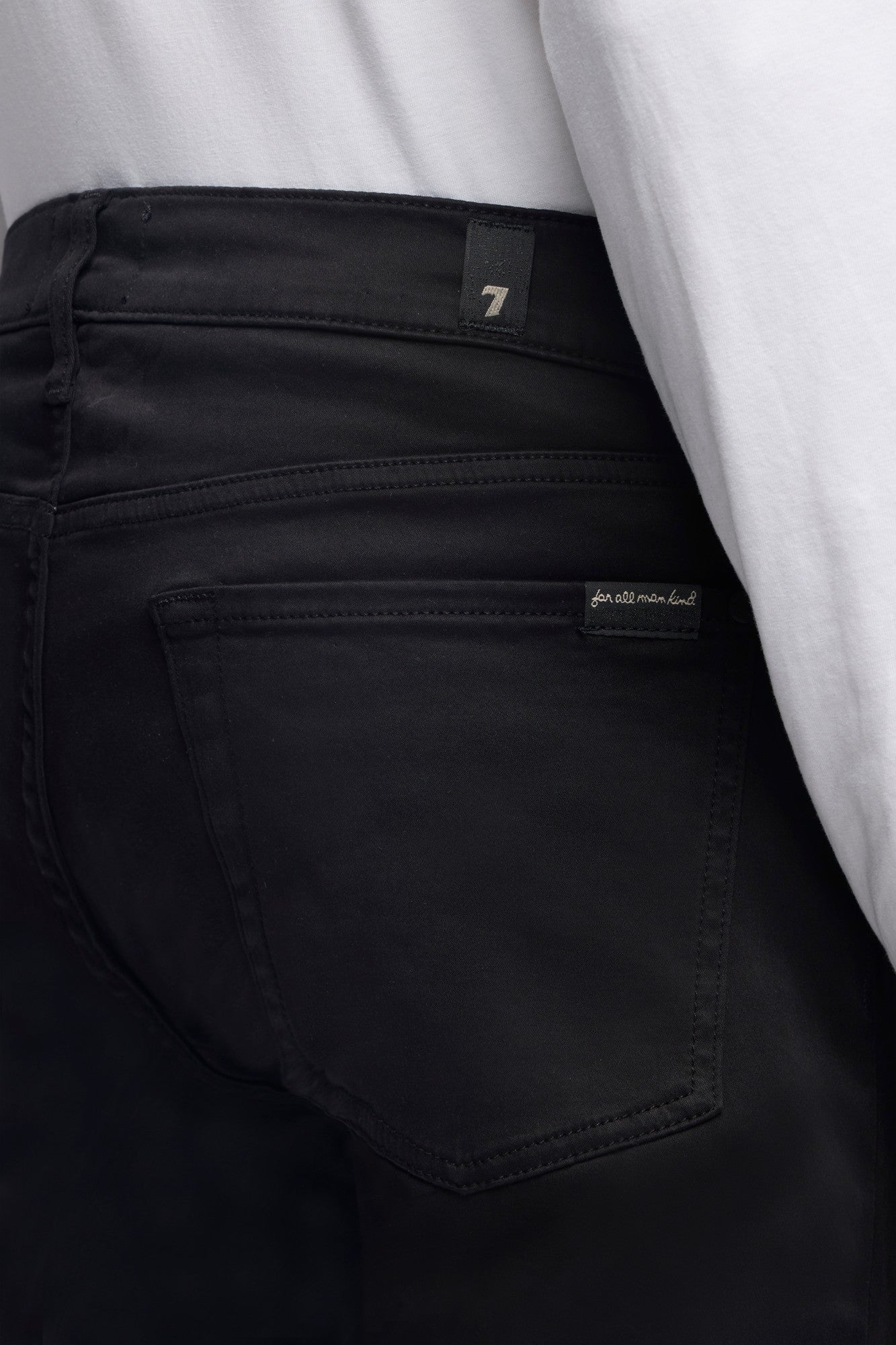 7-for-all-mankind-luxe-performance-plus-slimmy-black-herren-jeans image 4