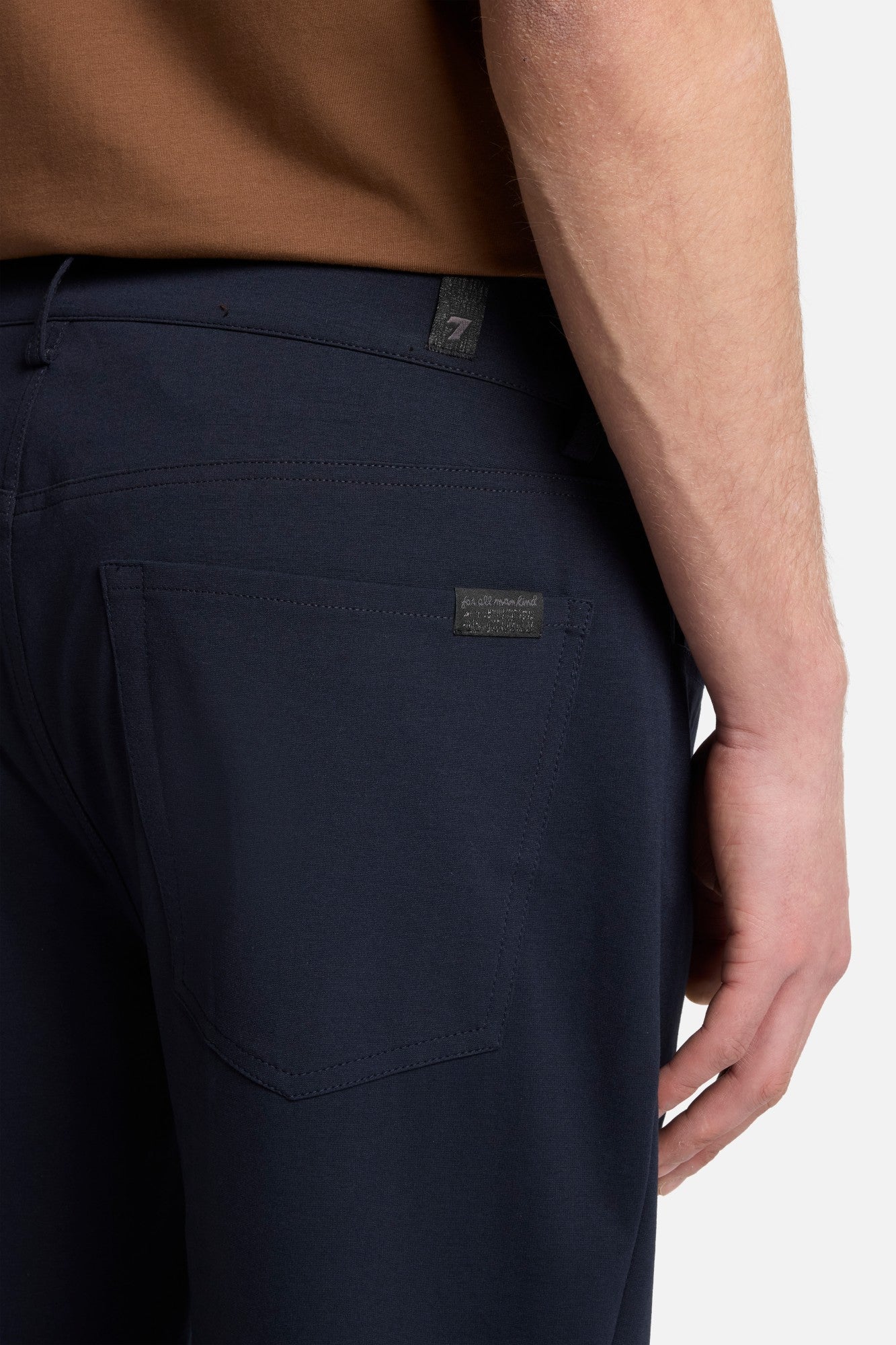 7-for-all-mankind-luxe-performance-knit-the-straight-hose-navy-herren image 4