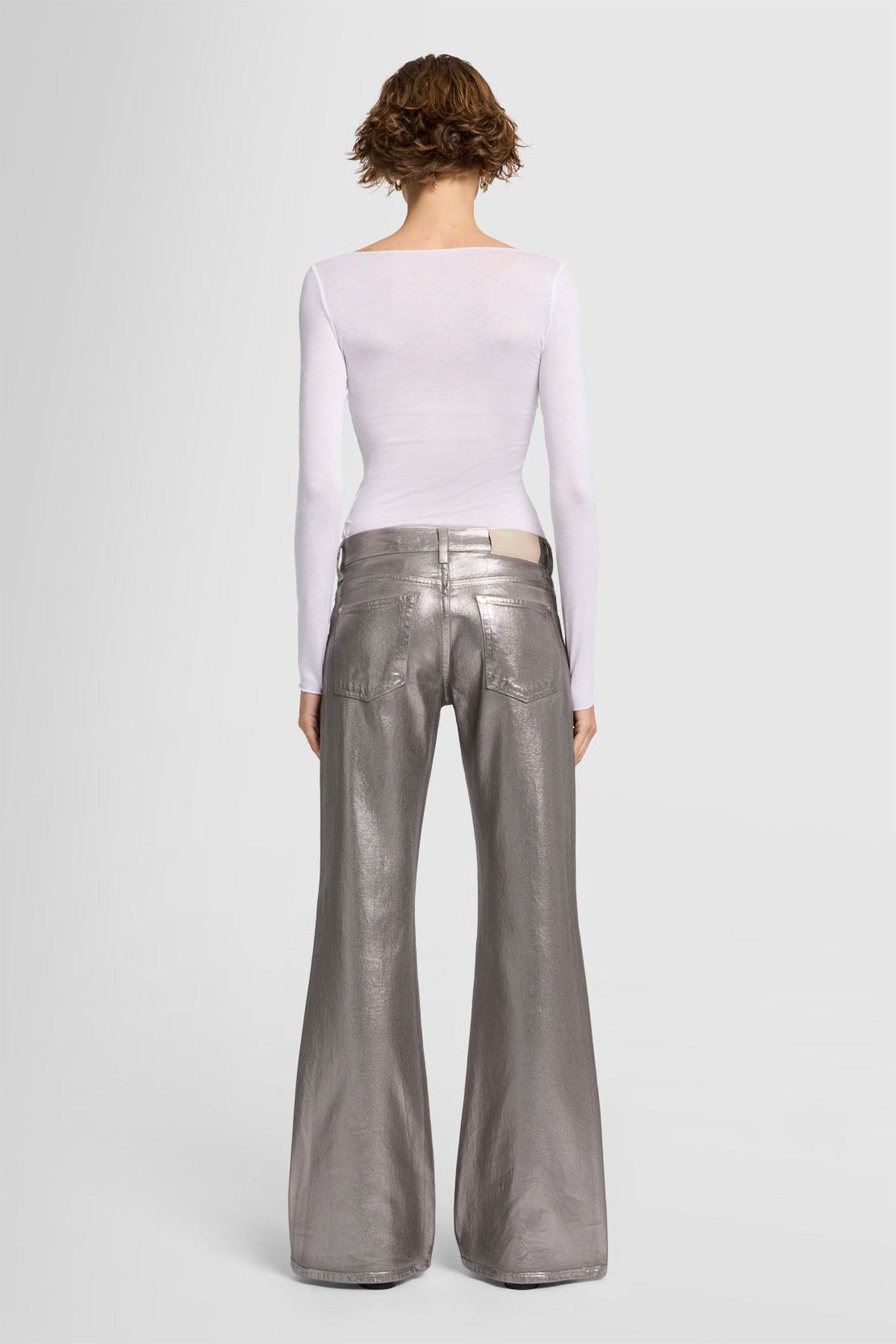 7-for-all-mankind-spencer-flare-champagne-damen-coated-jeans image 4