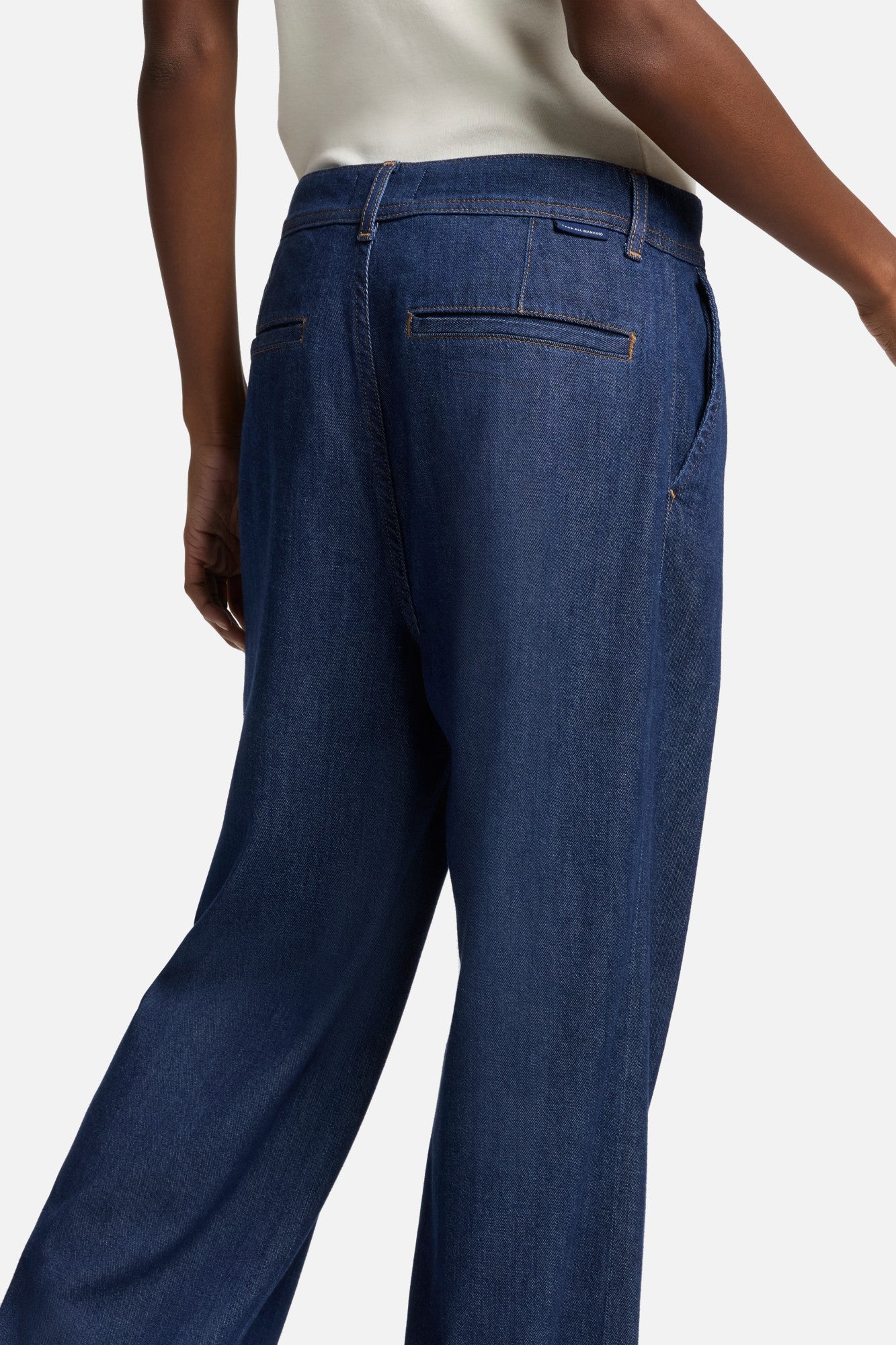 7-for-all-mankind-weightless-pleated-denim-trouser-halona-damen image 4