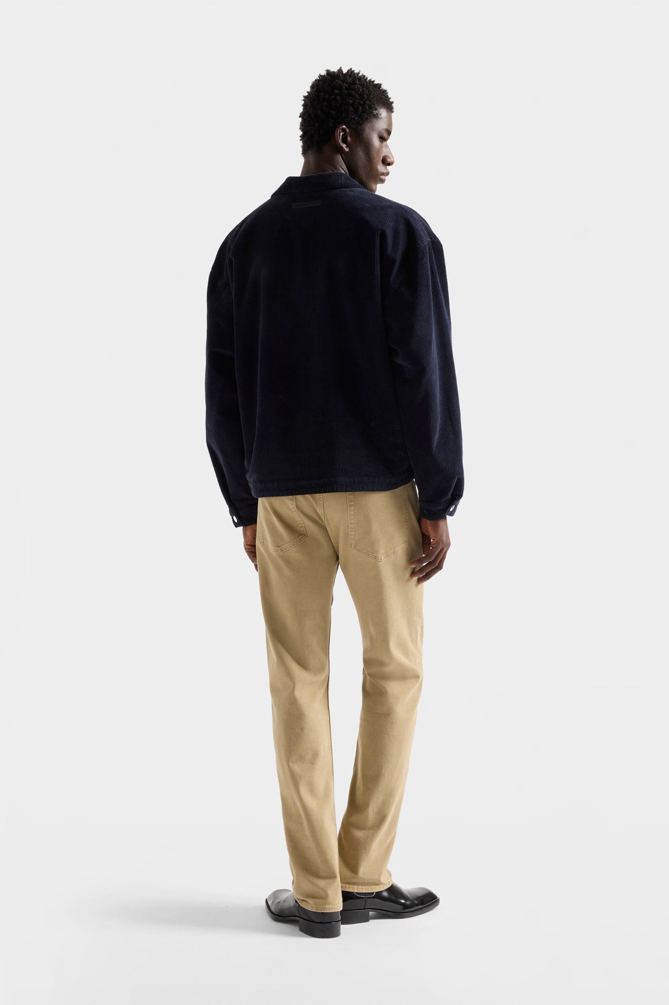 7-for-all-mankind-the-straight-herren-straight-jeans-in-denim-dust-rise-beige image 5