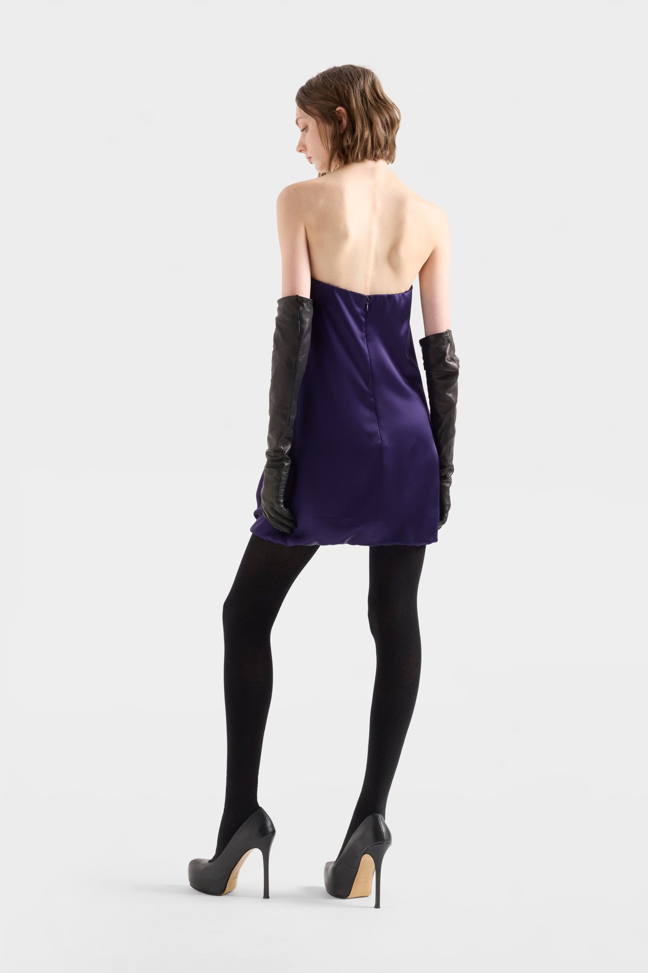7-for-all-mankind-cinch-hem-mini-dress-satin-minikleid-in-satin-icevine image 5