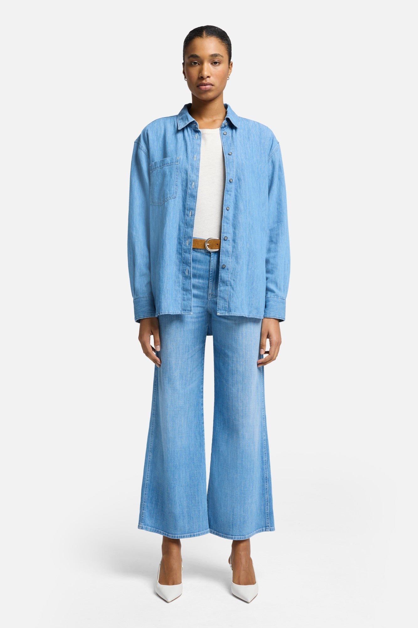7-for-all-mankind-left-hand-cropped-lotta-charleston-high-rise-wide-leg-cropped- image 2
