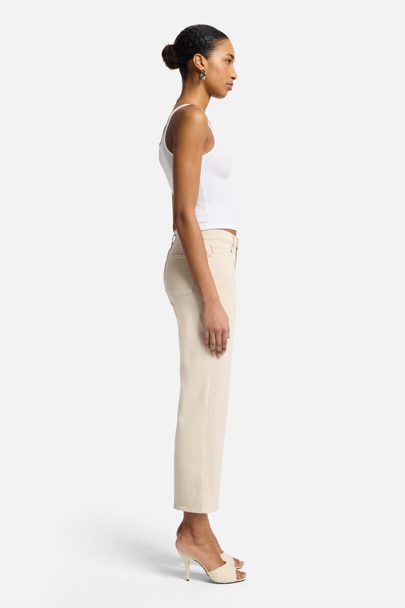 7-for-all-mankind-luxe-vintage-cropped-alexa-creme-damen image 6