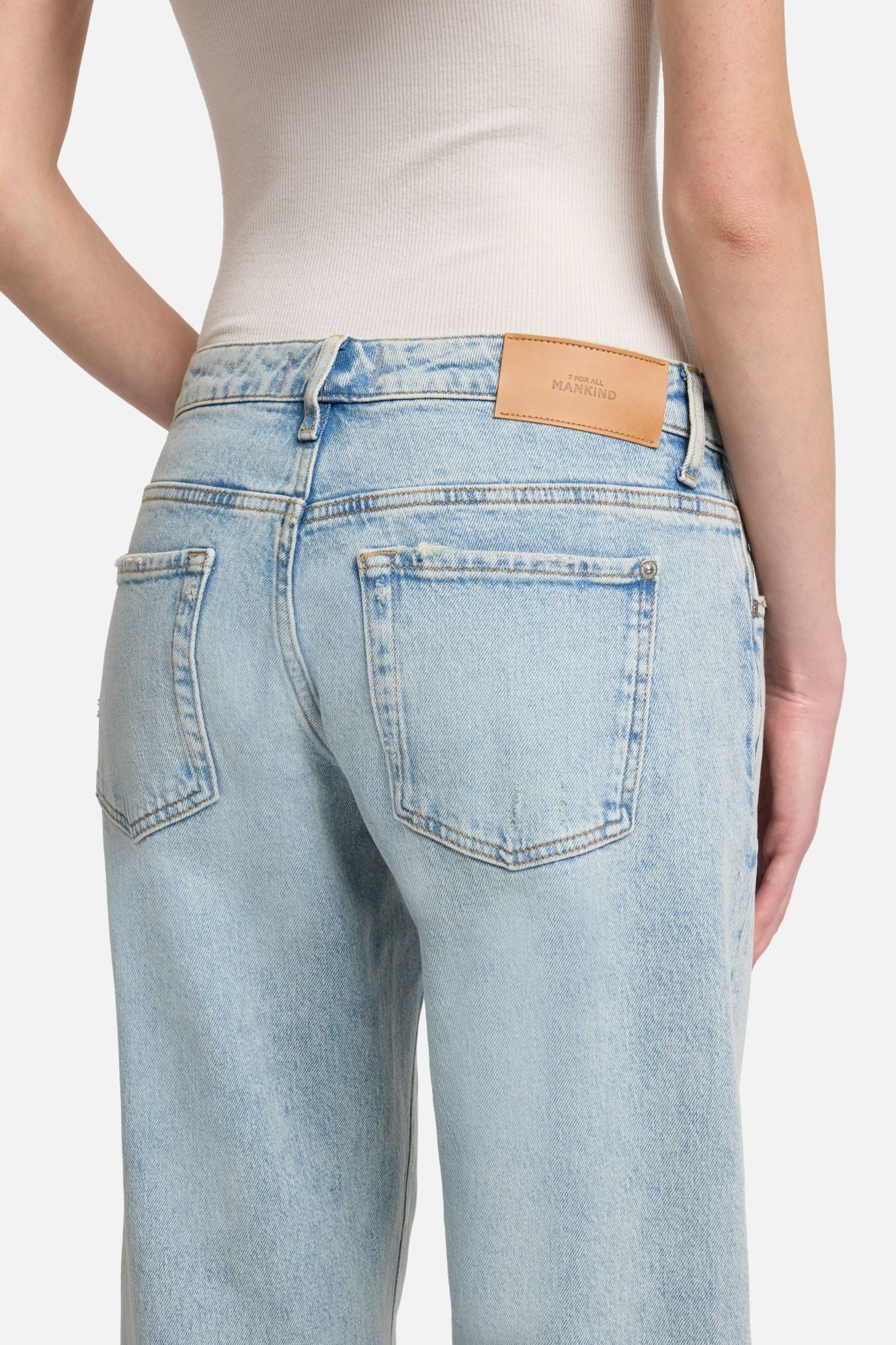 7-for-all-mankind-mankind-low-straight-jeans-sahara image 4