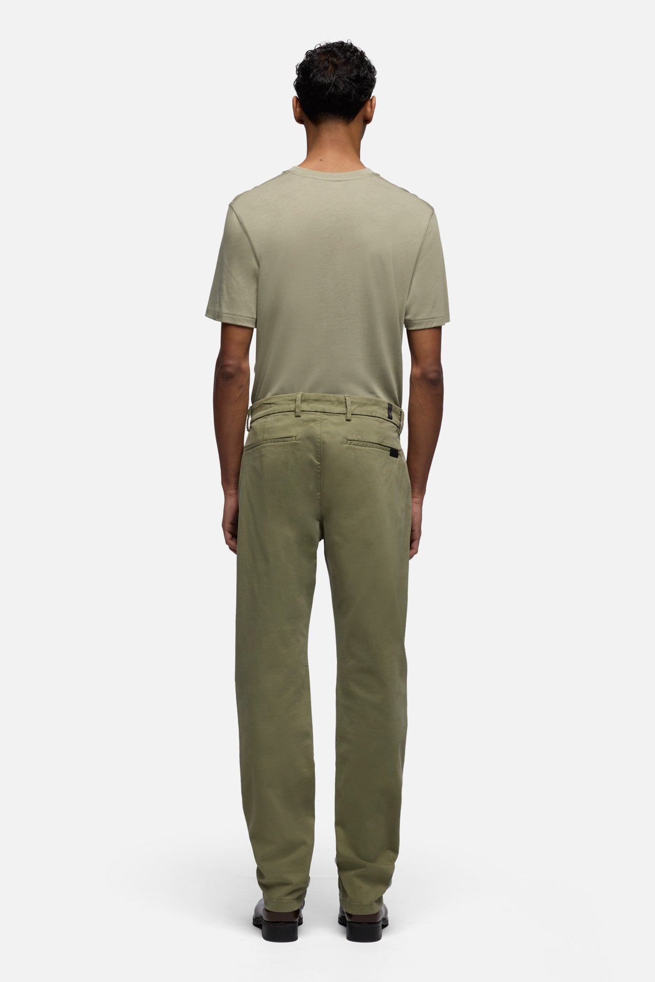 7-for-all-mankind-slimmy-chino-luxe-sateen-sagebush-herren image 5