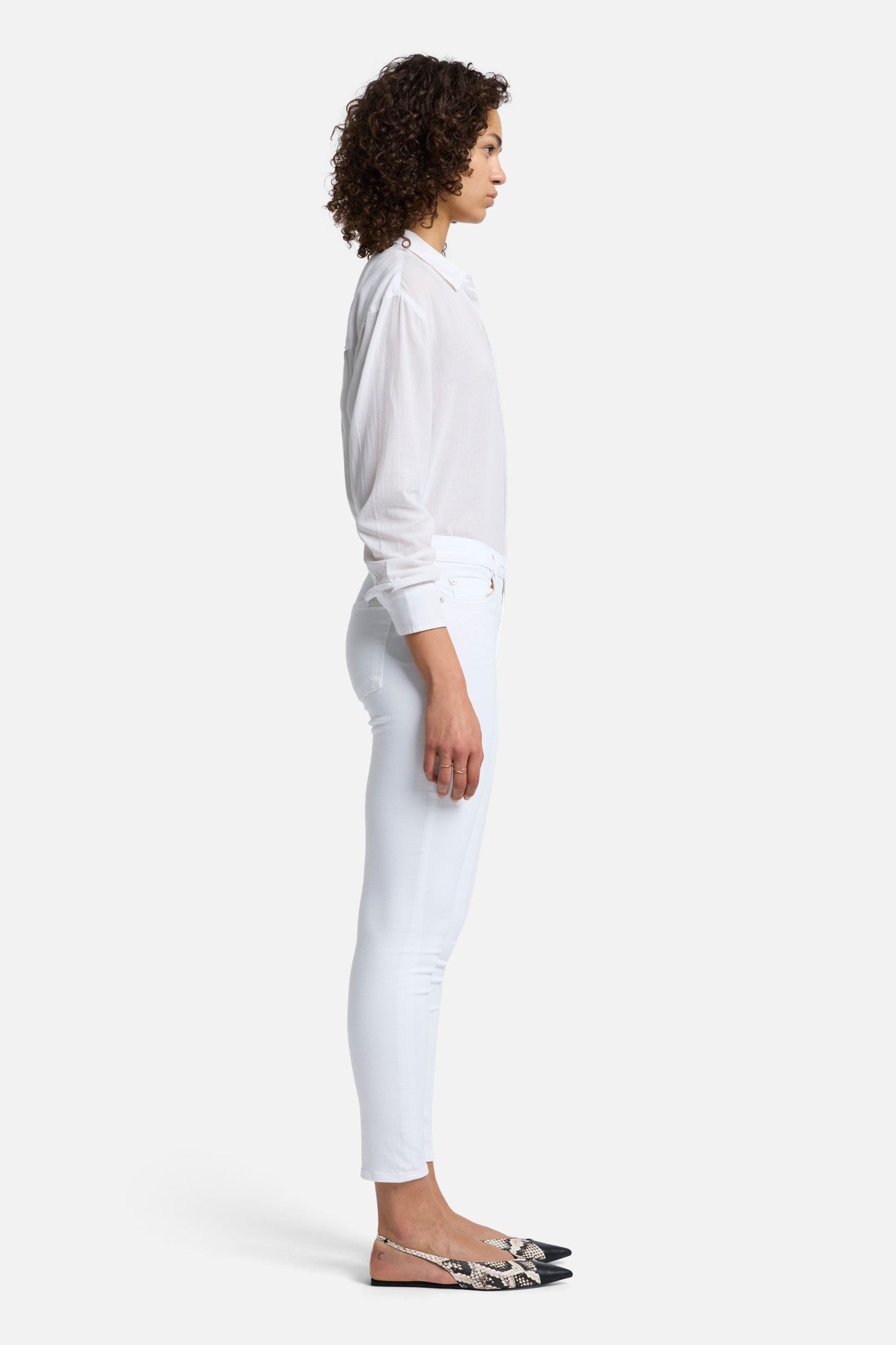 7-for-all-mankind-slim-illusion-high-waist-ankle-skinny-luxe-white image 6