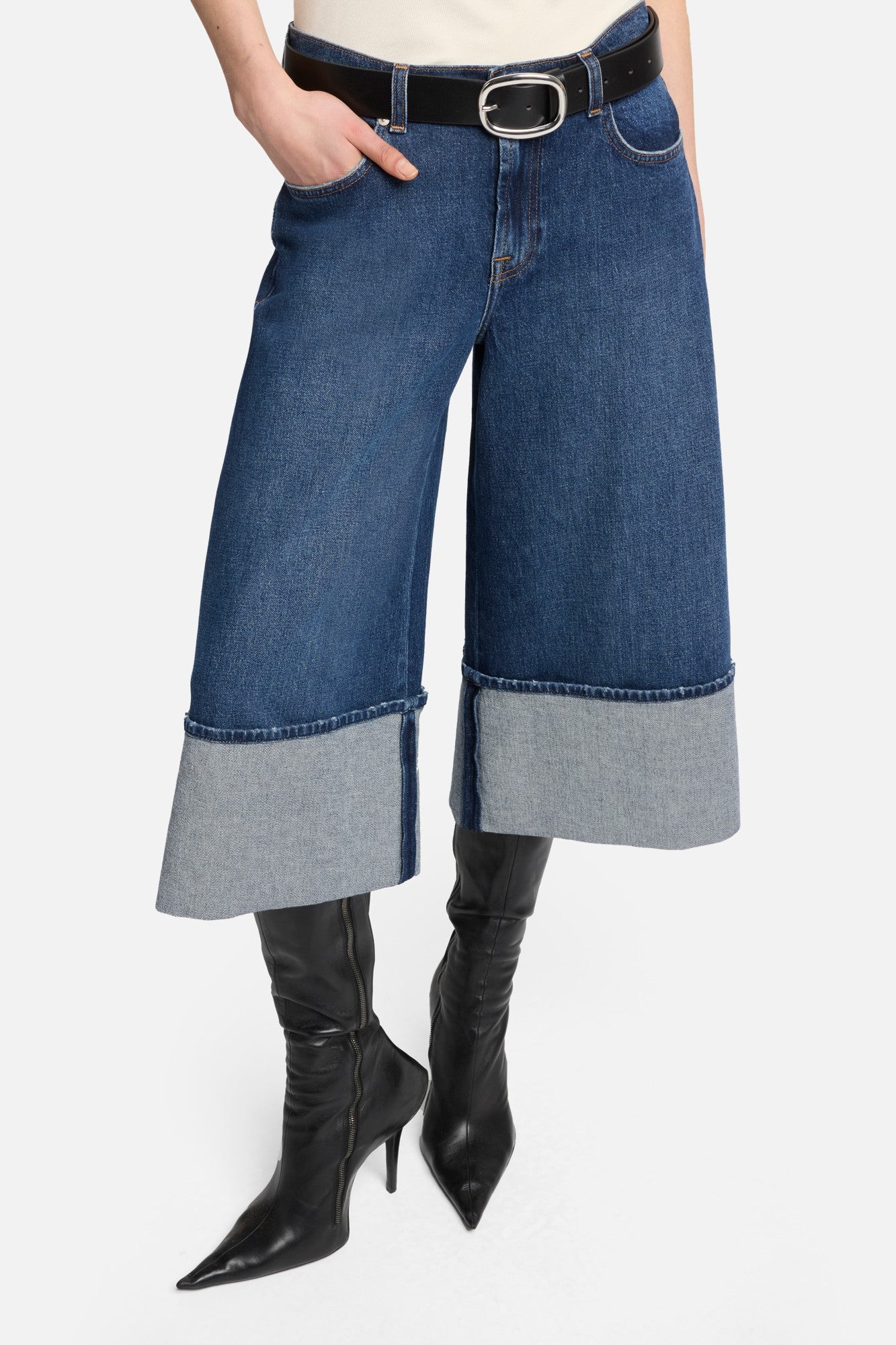 7-for-all-mankind-mankind-cuffed-denim-culotte-radar-damen image 4
