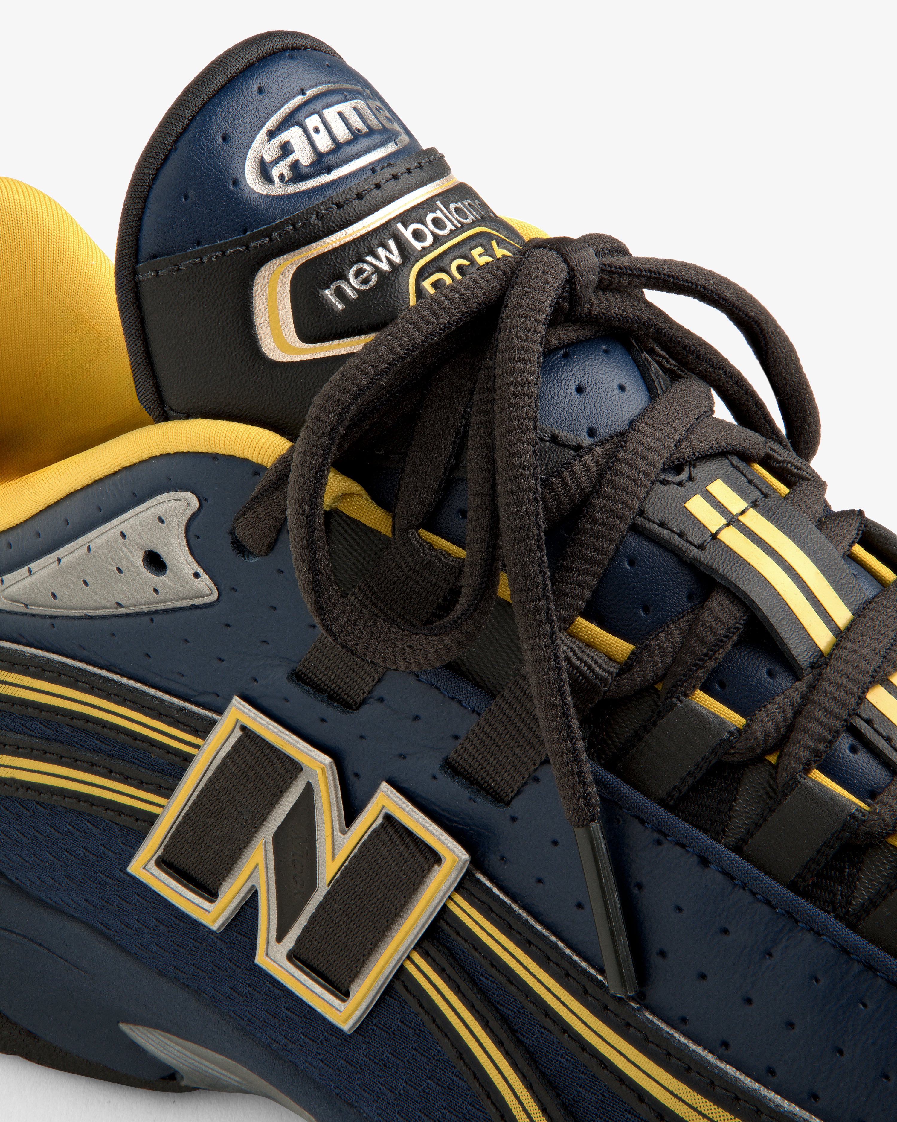 aim-leon-dore-x-new-balance-rc56-sneaker-navy image 7