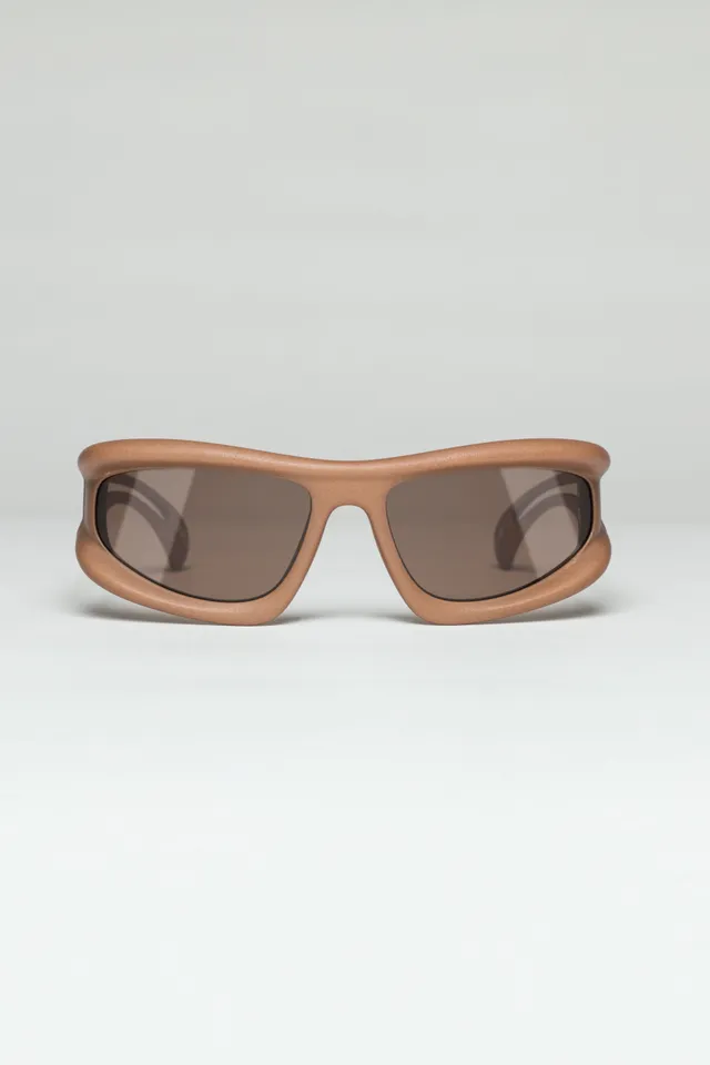 mykita-032c-marfa-sonnenbrille-cashmere-grey-unisex image 1
