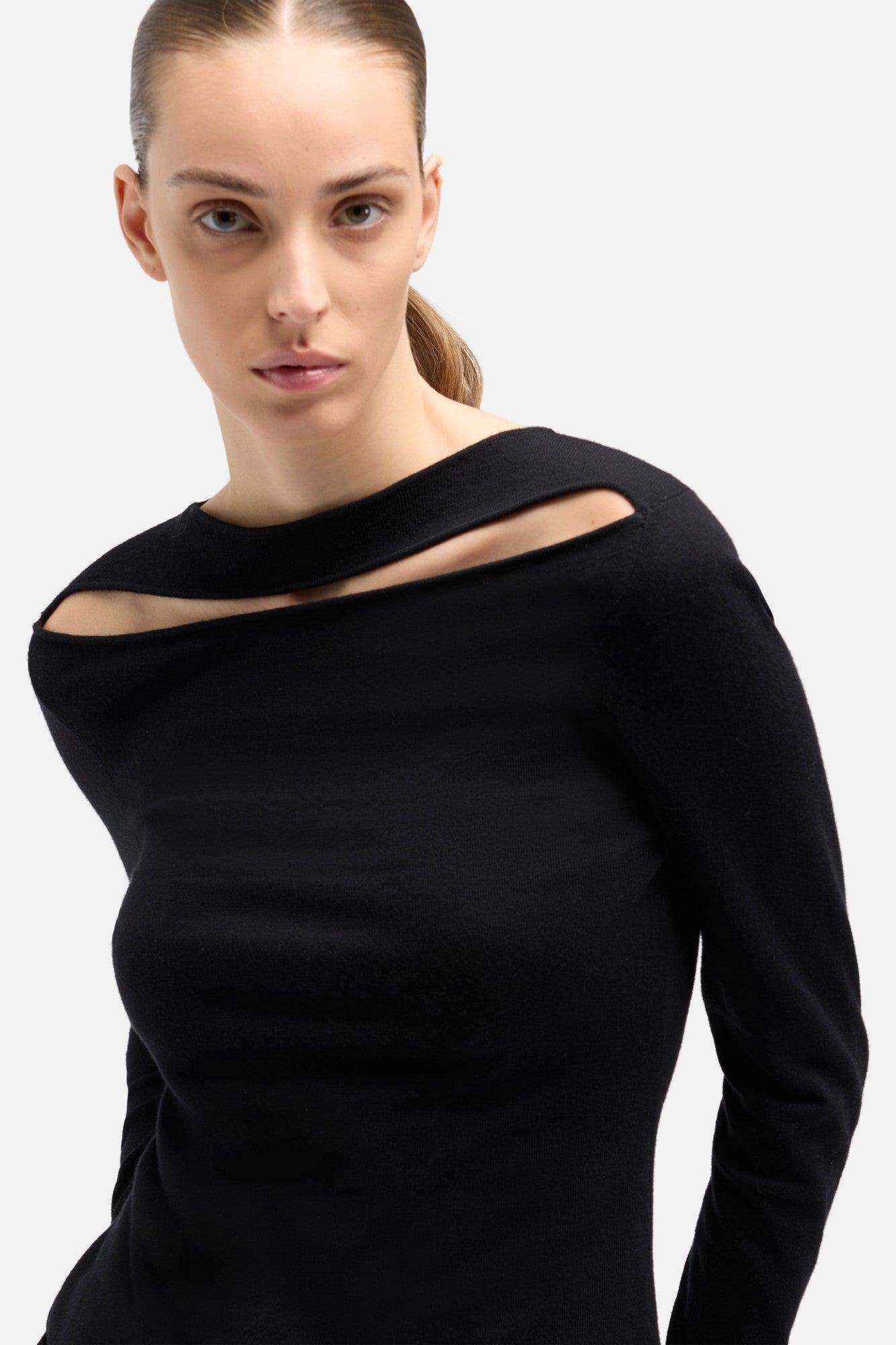 7-for-all-mankind-cashmere-blend-cutout-sweater-black-damen image 4