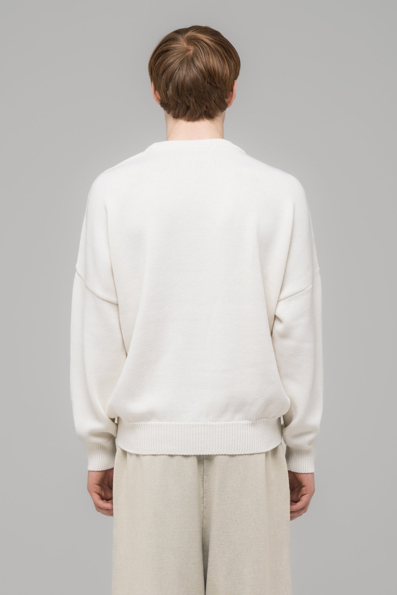 032c-selfie-sweater-white-black-relaxed-fit-merino-strickpullover image 5