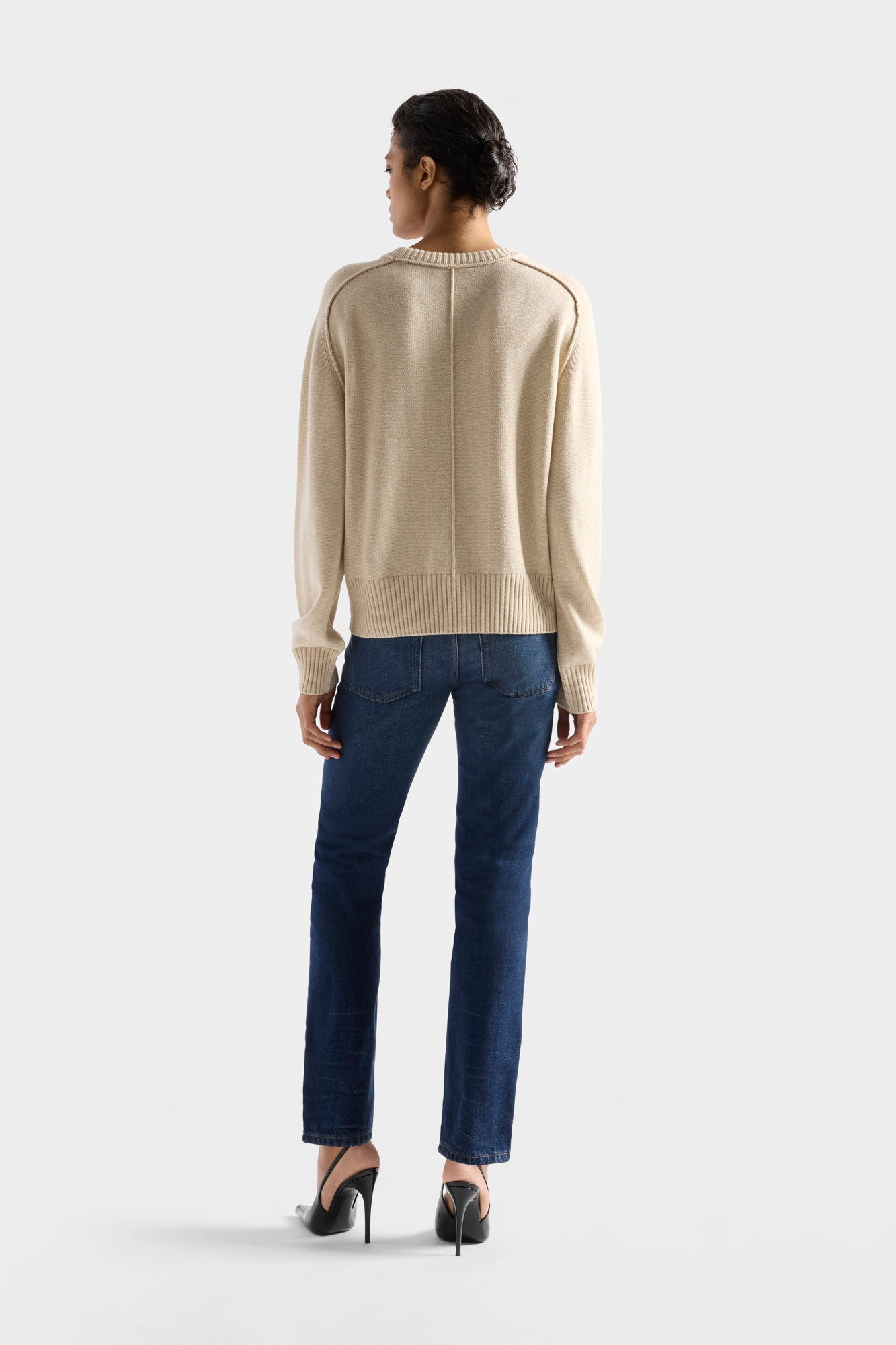 7-for-all-mankind-saddle-crewneck-woll-pullover-moonbeam-beige image 5