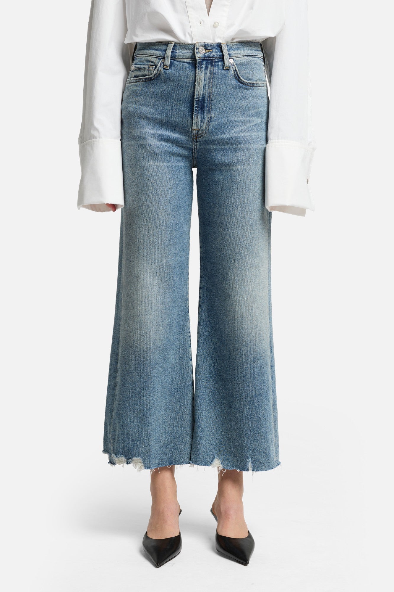7-for-all-mankind-luxe-vintage-jo-wide-leg-jeans-walk image 3