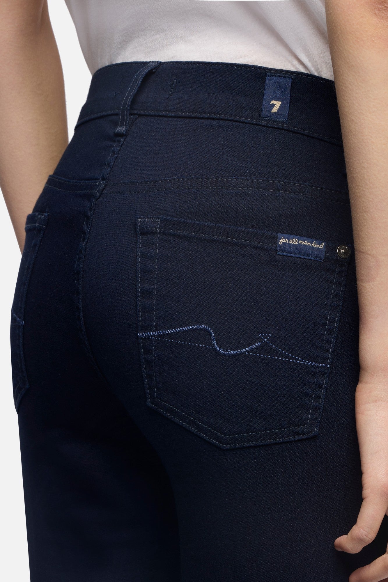 7-for-all-mankind-b-air-roxanne-ankle-slim-jeans-in-majesty image 4
