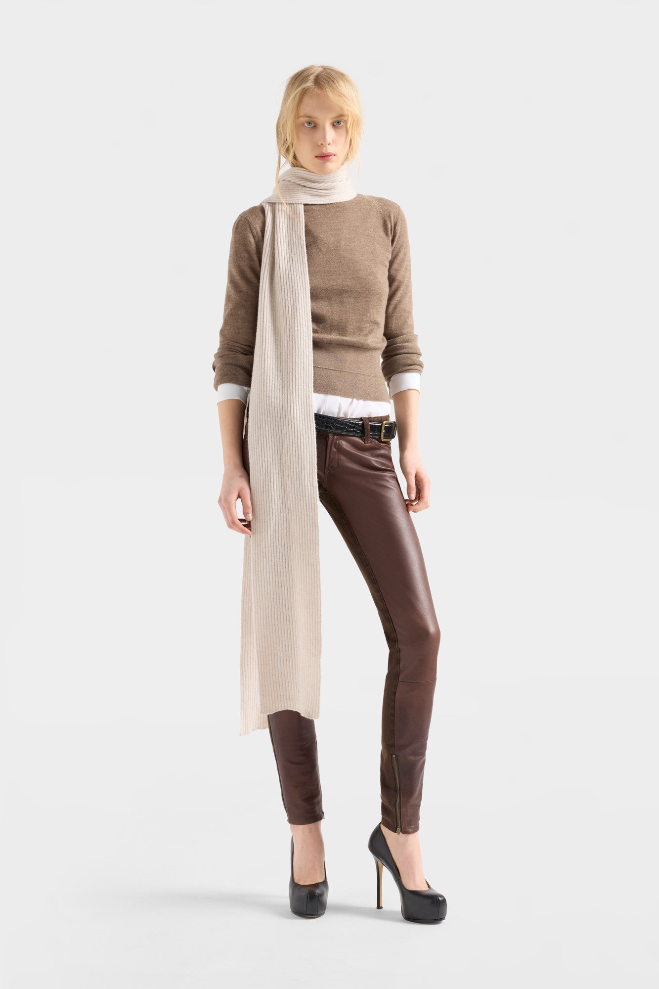 7-for-all-mankind-double-rib-crewneck-cashmere-pullover-sandcastle image 2