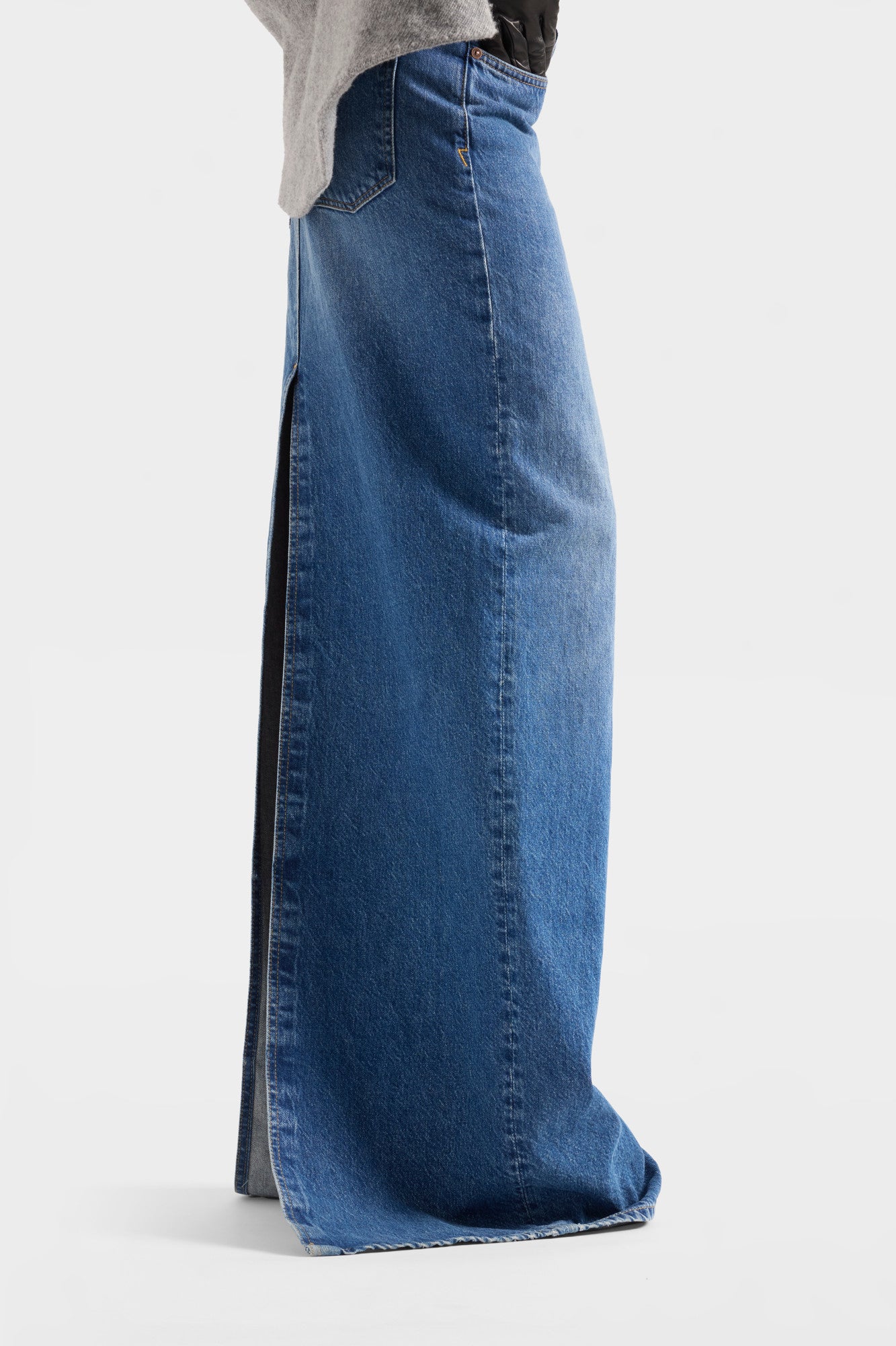 7-for-all-mankind-full-length-skirt-denim-midtown image 6