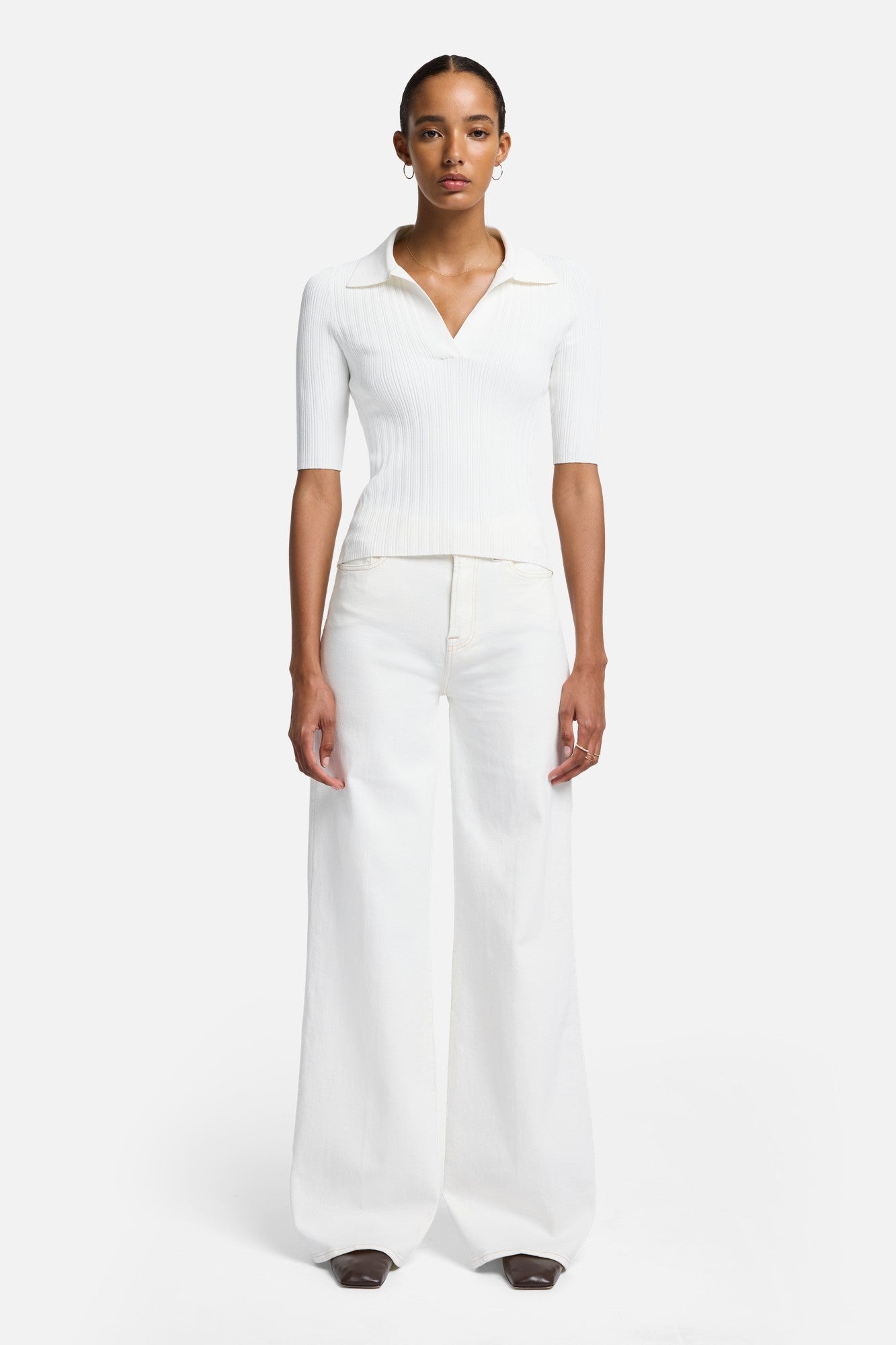 7-for-all-mankind-luxe-vintage-lotta-sugar-white-jeans image 2