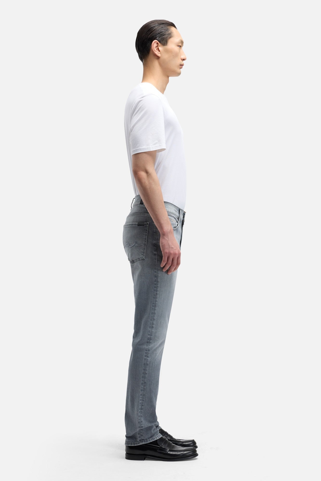 7-for-all-mankind-luxe-performance-slimmy-jeans-slim-fit-in-urban image 6