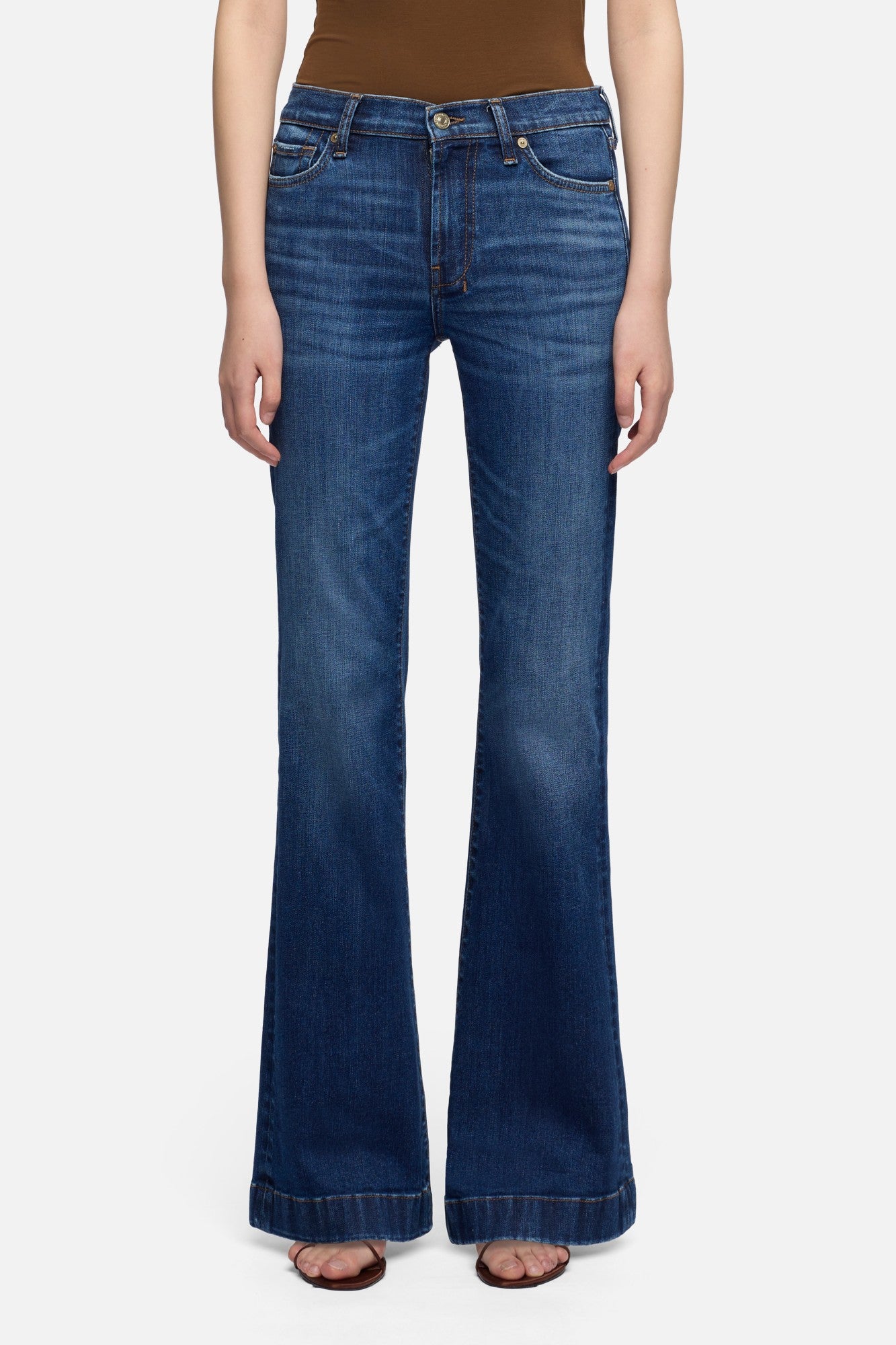 7-for-all-mankind-dojo-jeans-slim-illusion-wide-leg-in-loom-dunkel image 3