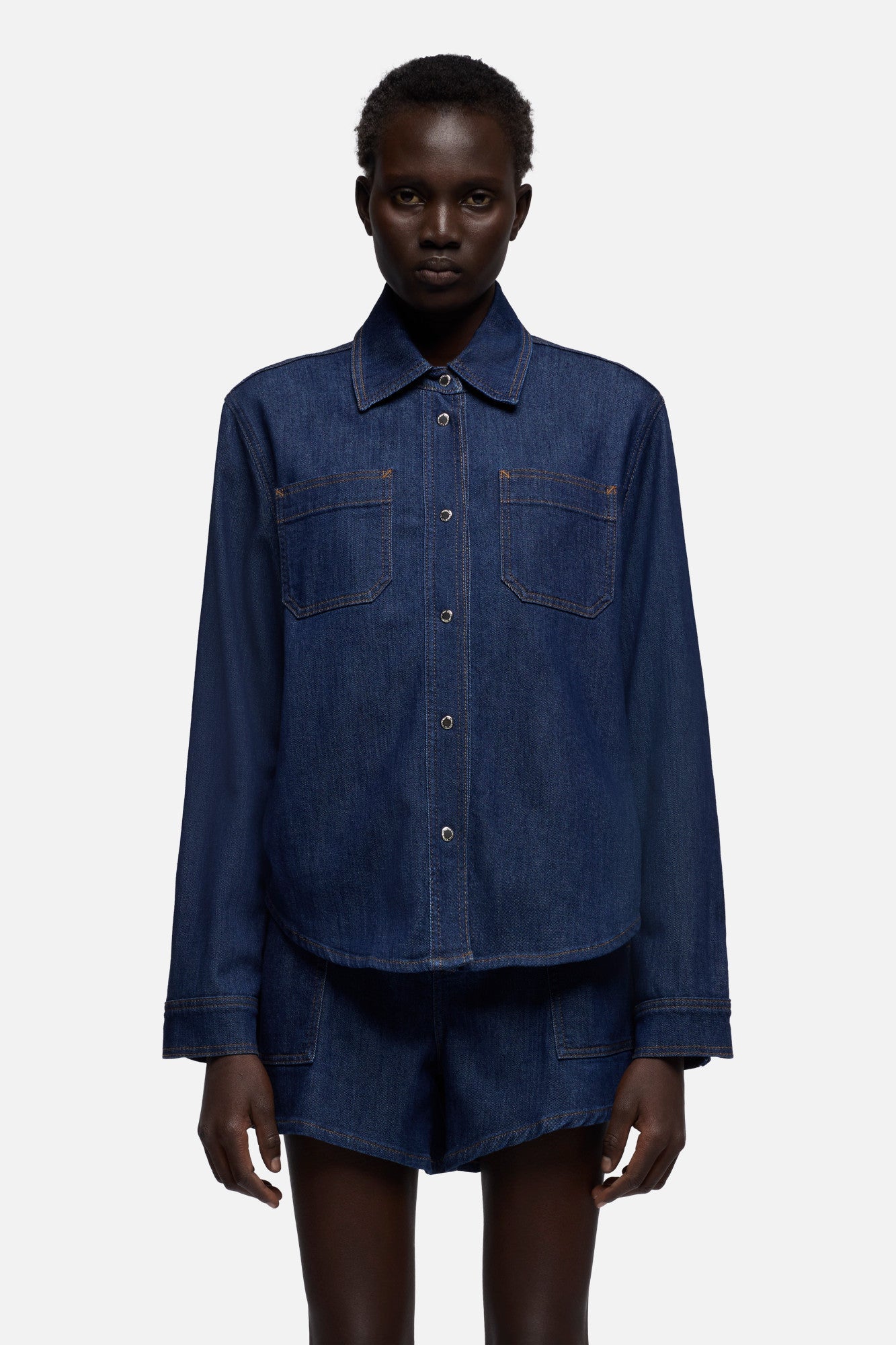 7-for-all-mankind-utility-classic-shirt-weightless-halona image 3