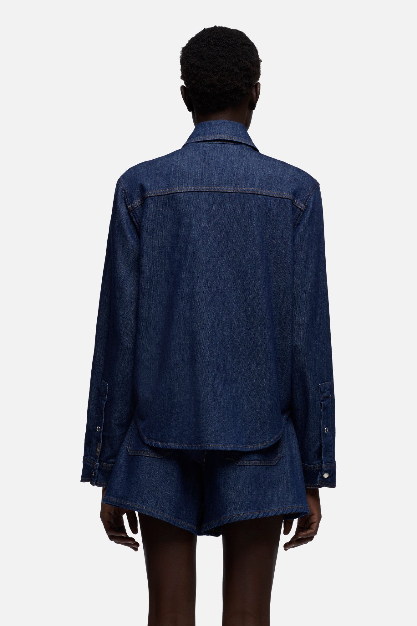 7-for-all-mankind-utility-classic-shirt-weightless-halona image 5