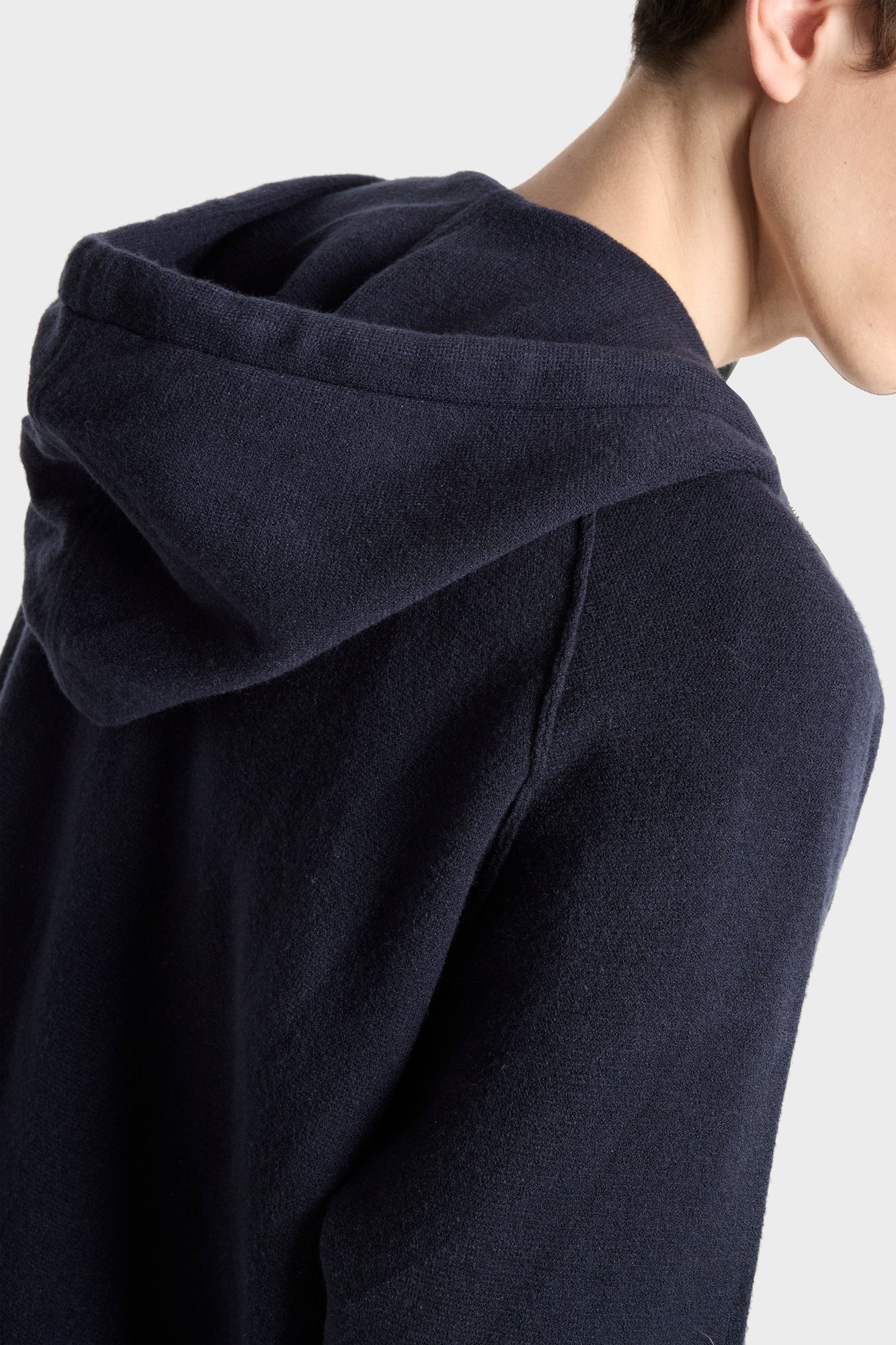7-for-all-mankind-zip-hoodie-in-midnight-f-r-herren image 4