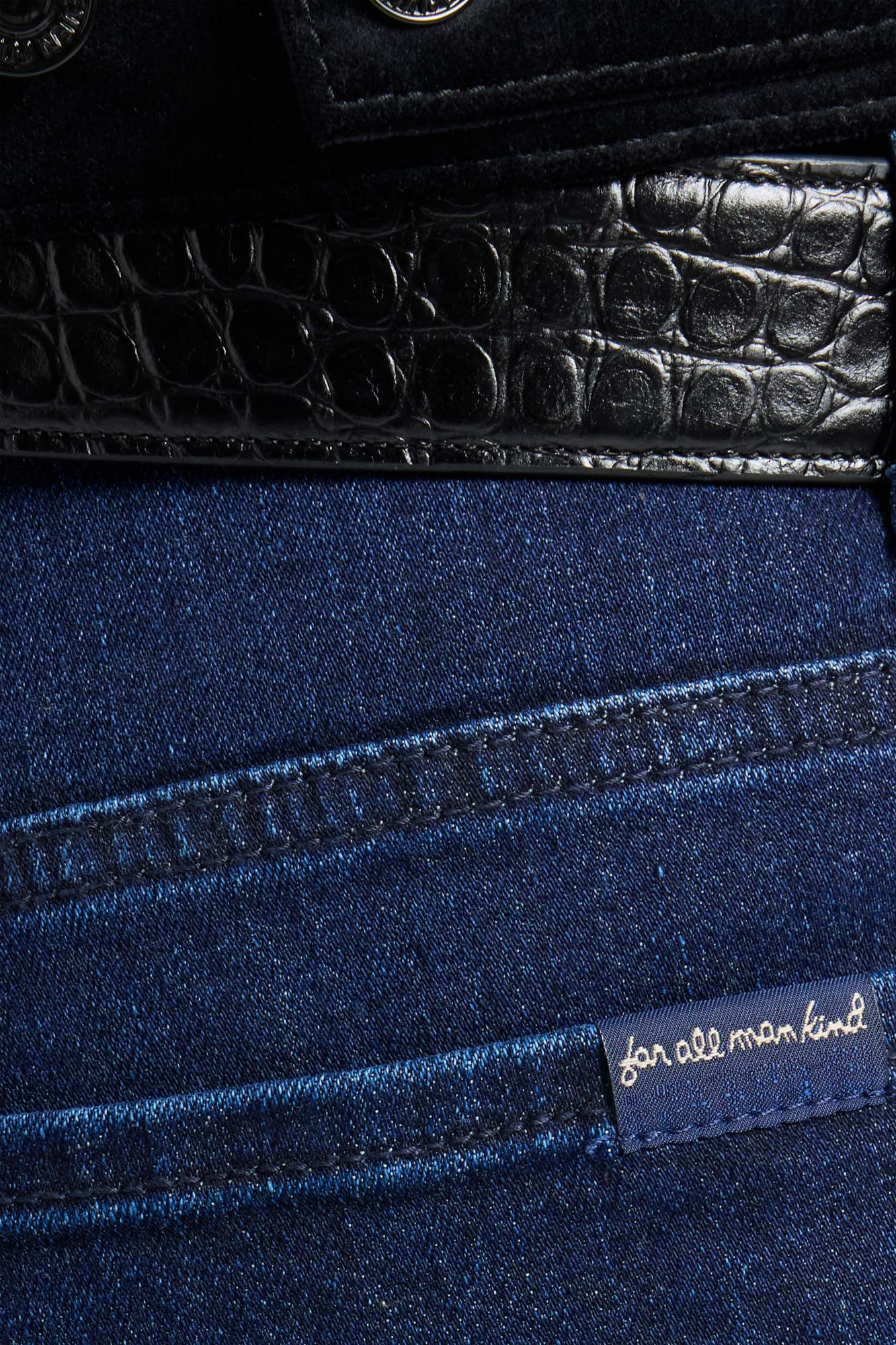 7-for-all-mankind-leggy-bootcut-jeans-slim-illusion-classical image 4