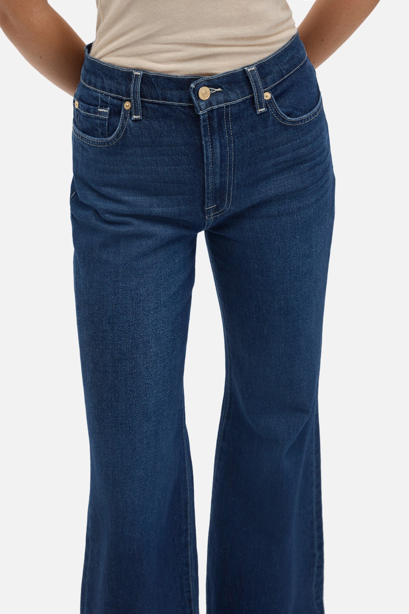 7-for-all-mankind-mankind-retro-flare-jeans-high-rise-flare-in-oceandrift image 7