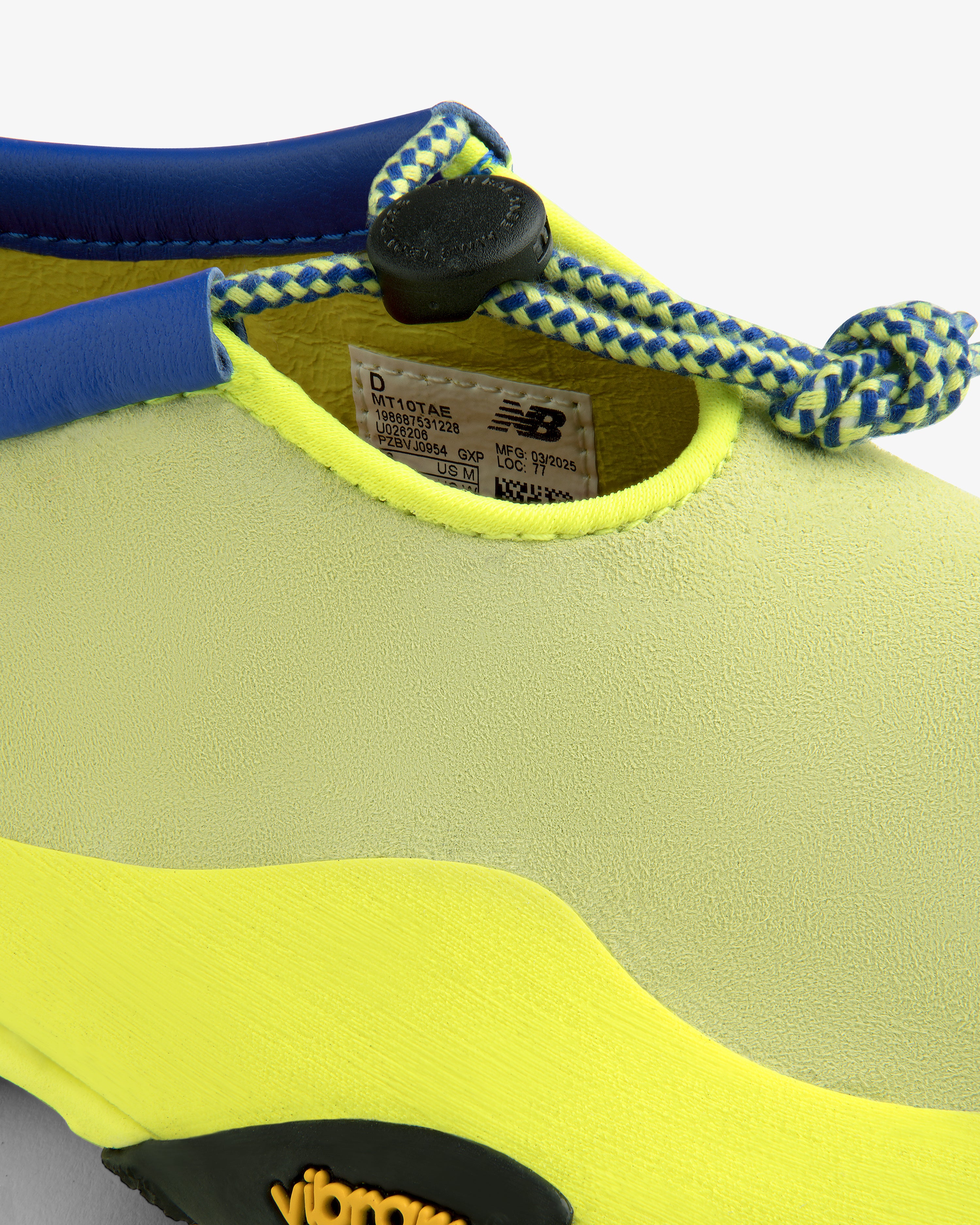 aim-leon-dore-x-new-balance-mt10t-neon-sneaker image 7