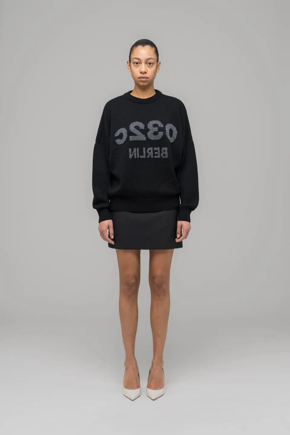 032c-selfie-sweater-black-black-melange-merino-strickpullover-relaxed-fit image 1