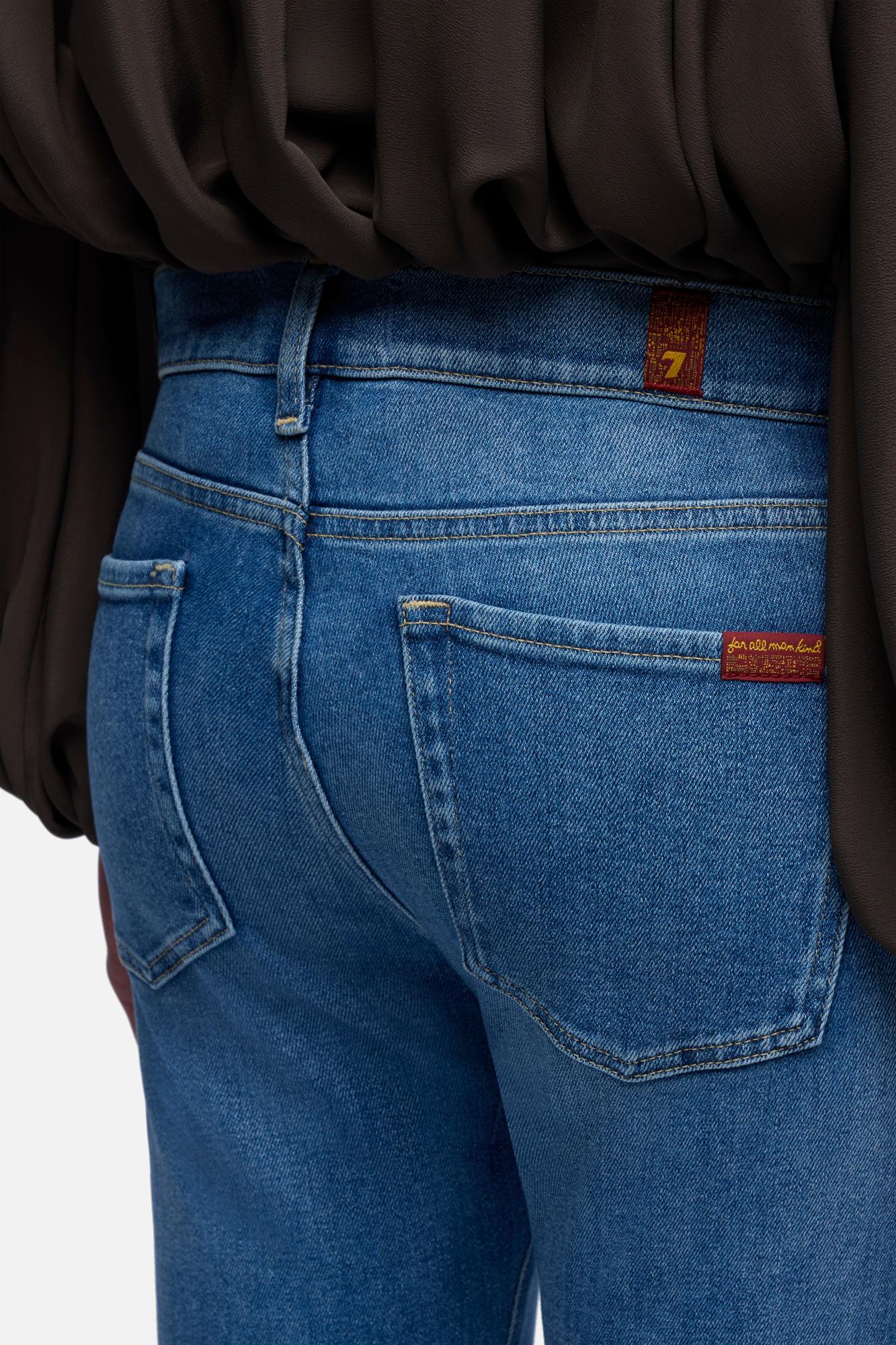 7-for-all-mankind-relaxed-skinny-jeans-slim-illusion-coastline image 4